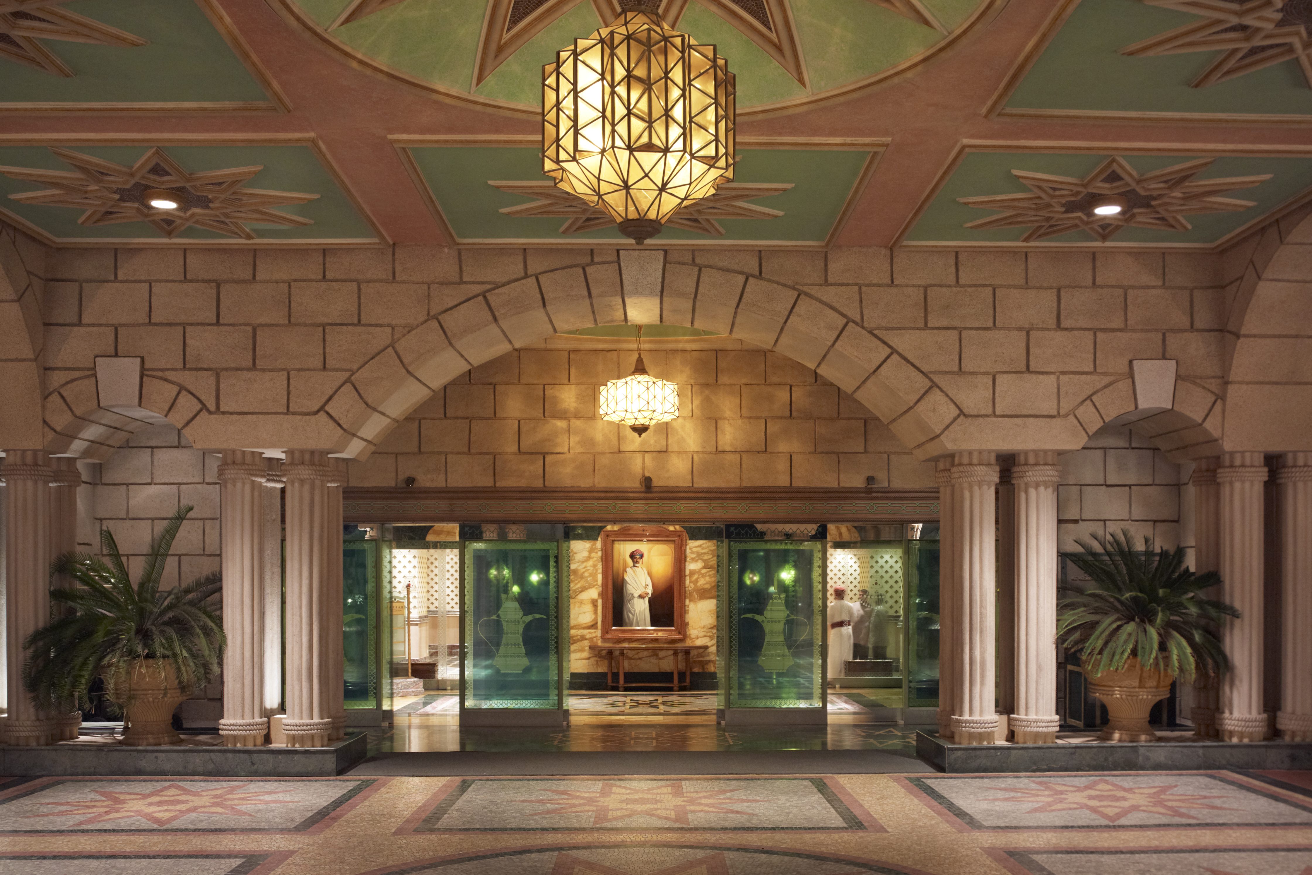 Oman Muscat Grand Hyatt Entree