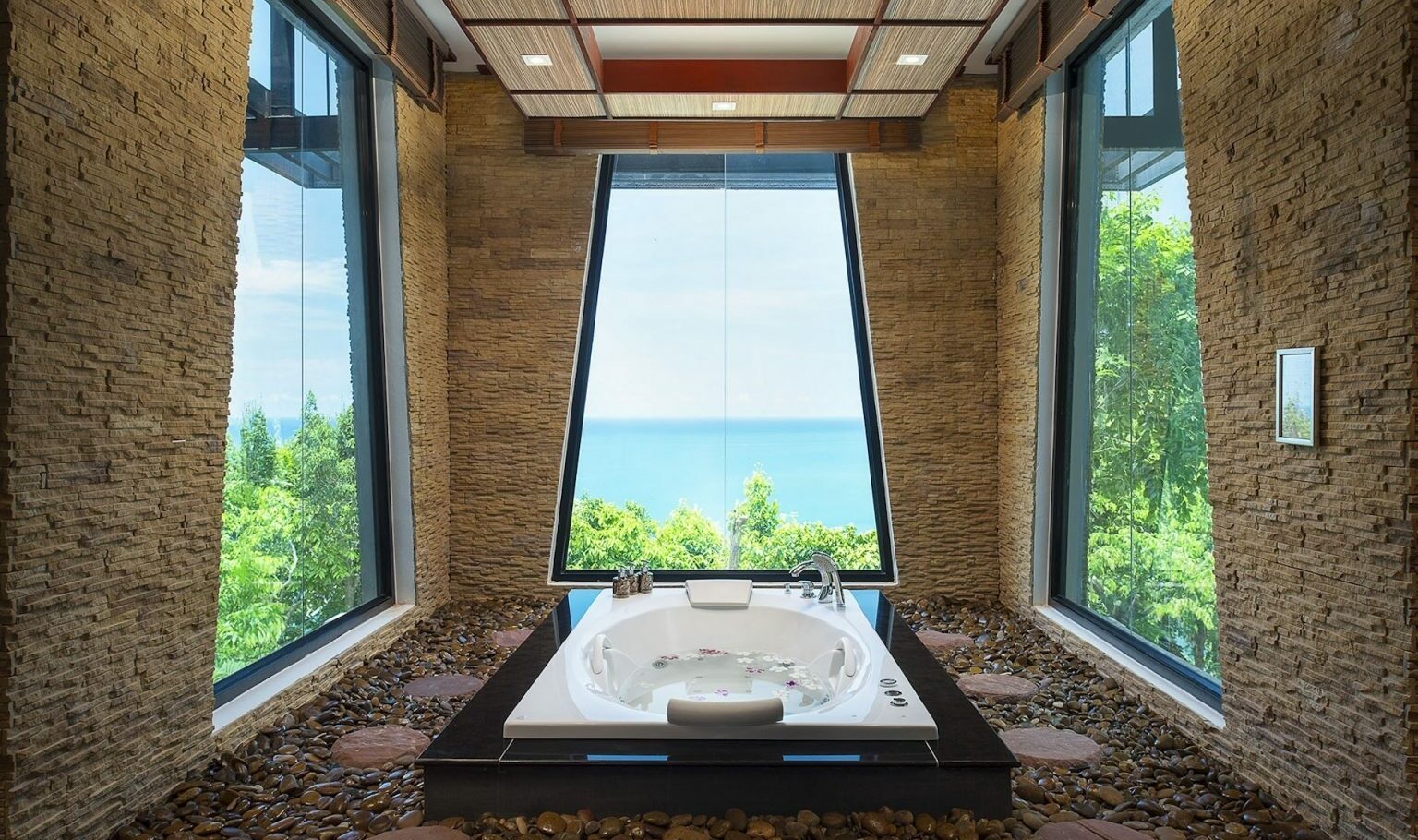 Thailand Koh Phangan Panviman Resort Family Jacuzzi Grande