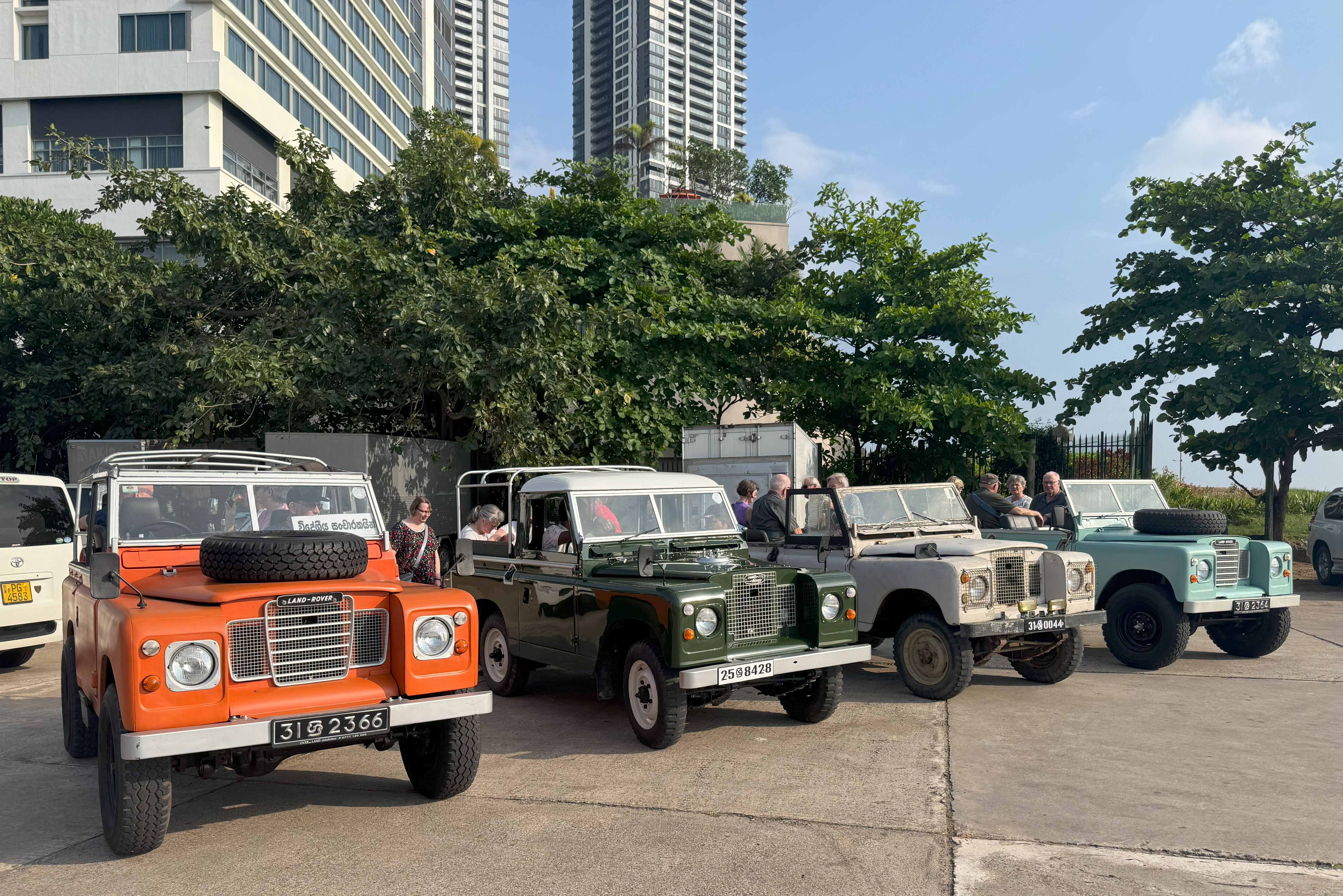 Jeeps klaar voor vertrek