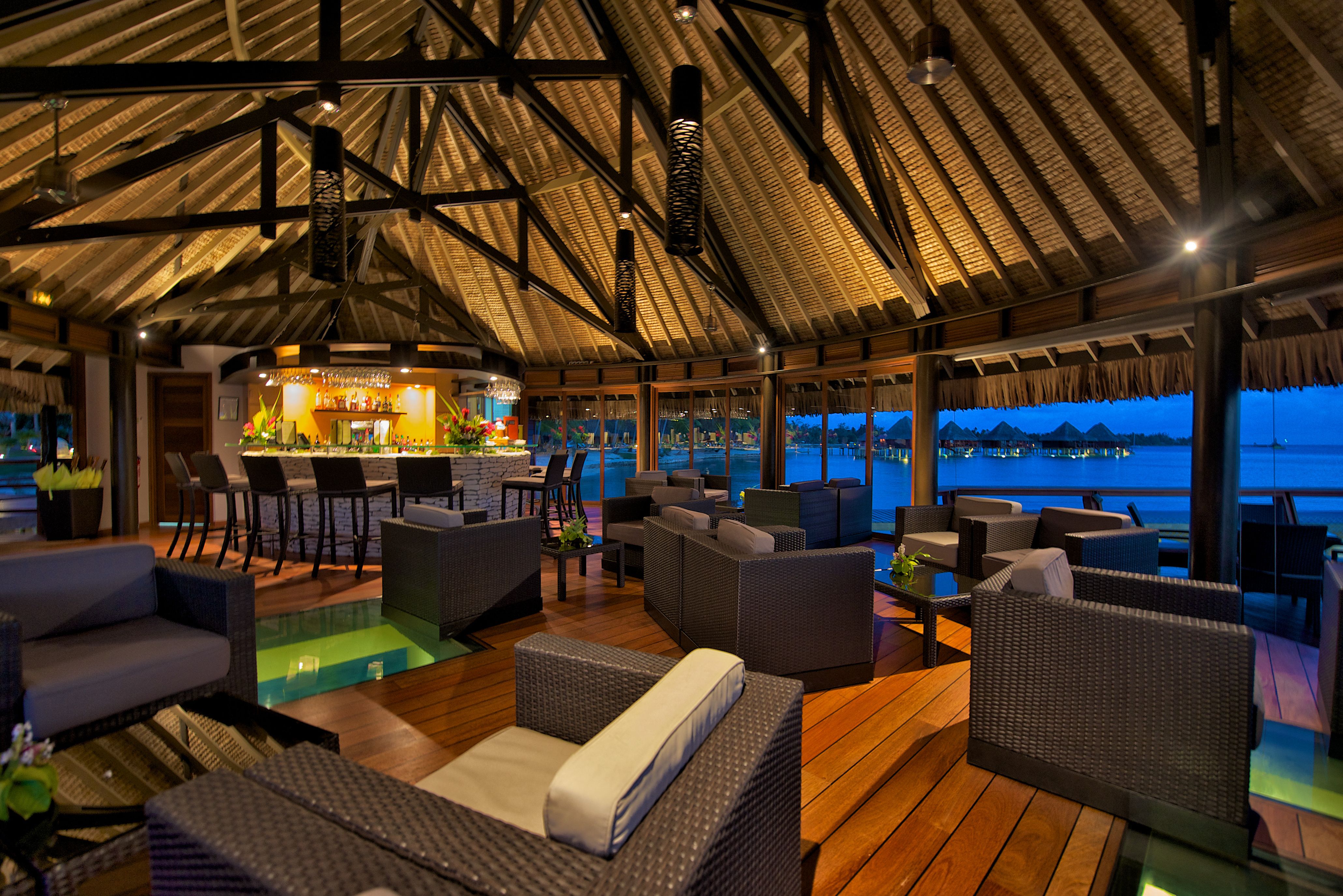 Frans-Polynesie Rangiroa Hotel Kia Ora Resort Bar