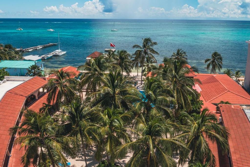 Belize Ambergris Caye San Pedro Sunbreeze Hotel Uitzicht