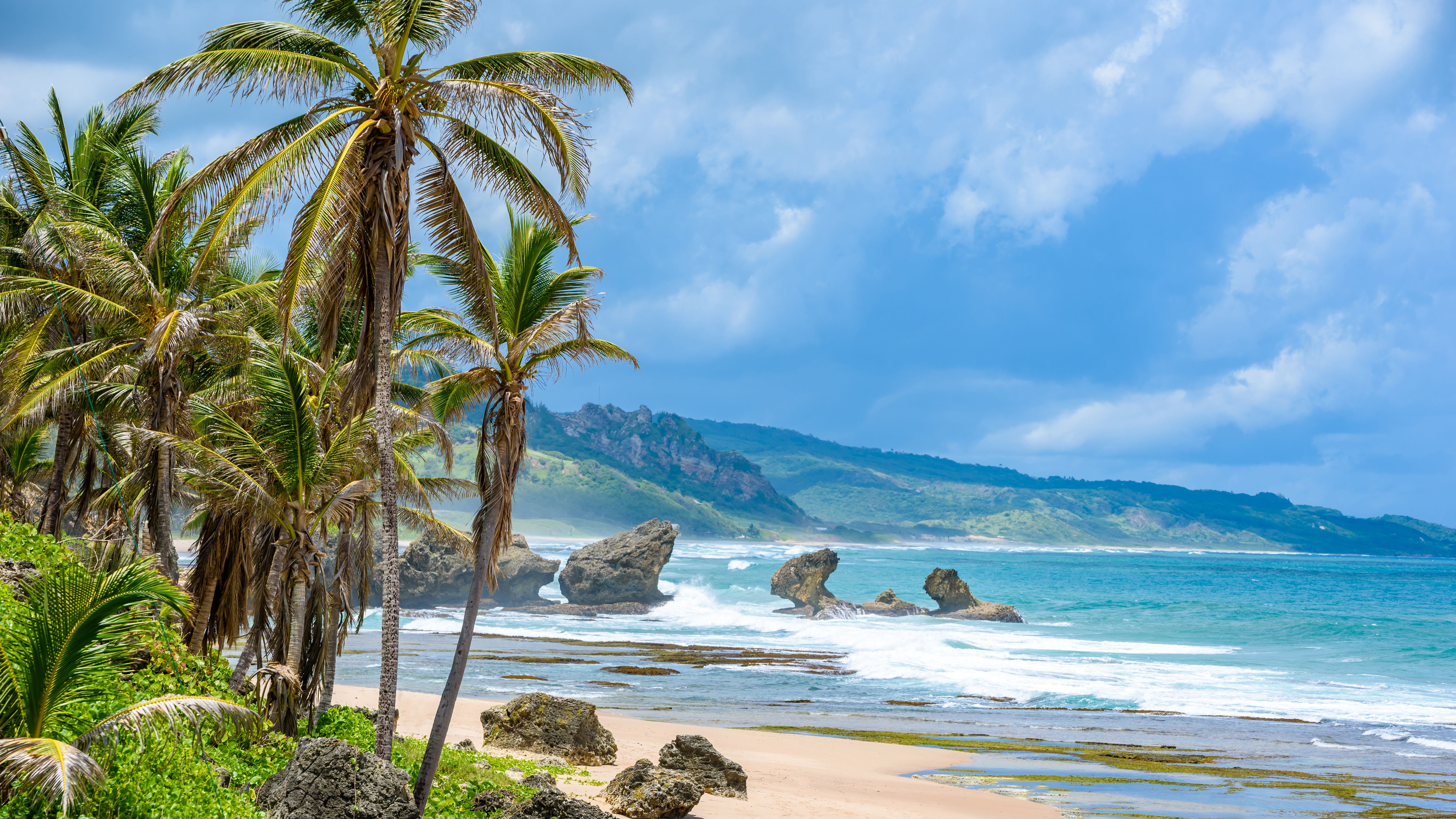 Barbados-Oost-Kust-Bathsheba-Beach-Rotsen-Strand
