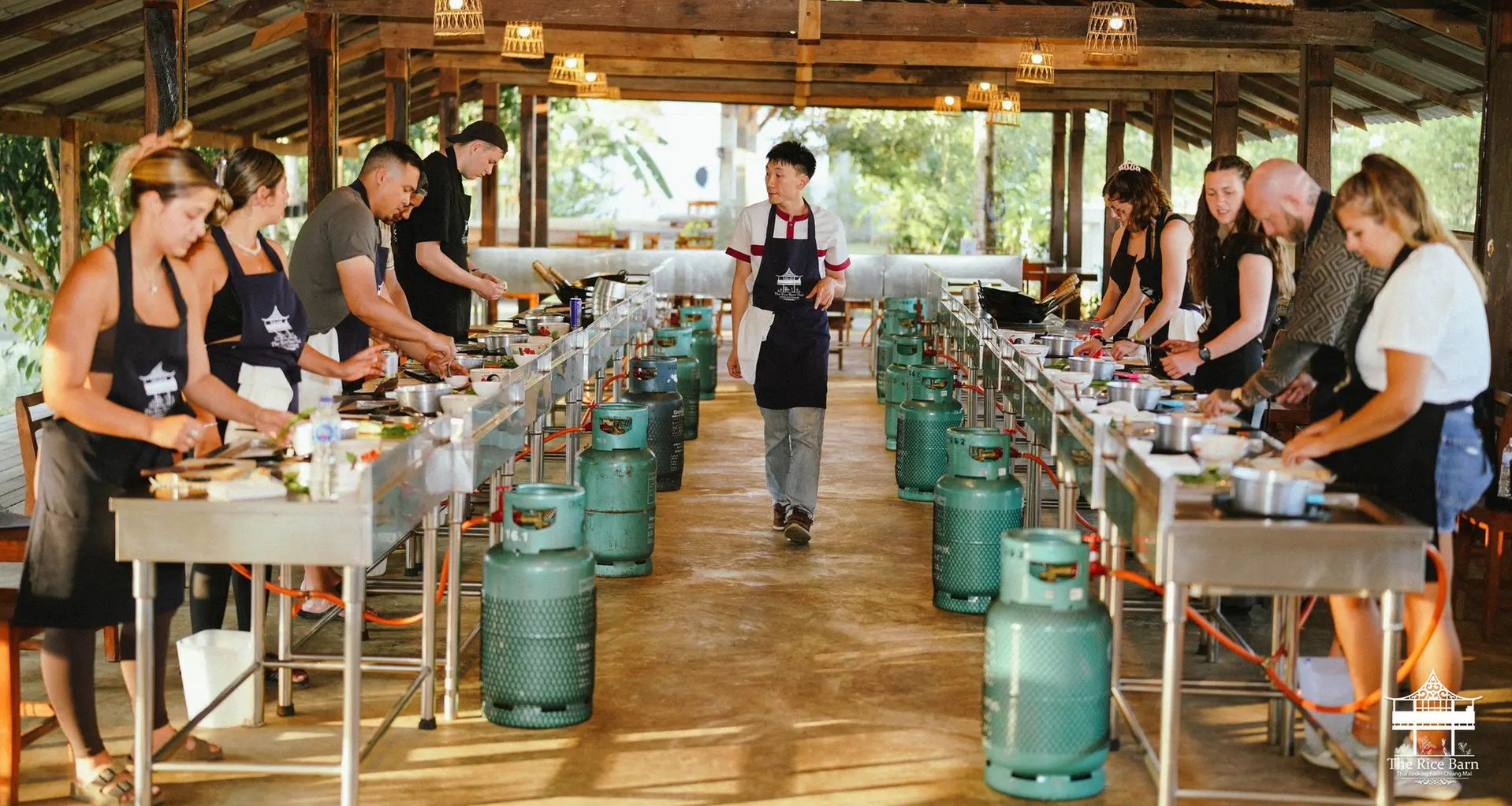 Thailand-Chiang-Mai-Rice-Barn-Thaise-Kookles