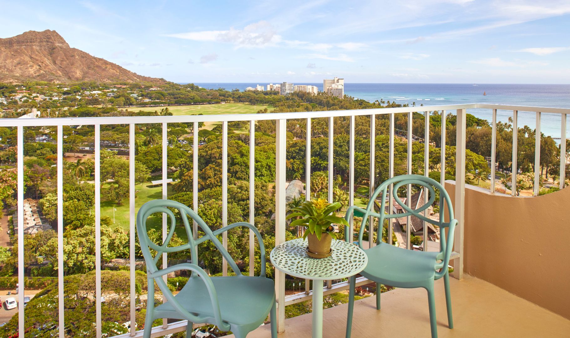 Amerika Hawaii Waikiki Beach Queen Kapiolani Hotel Ocean View Kamer