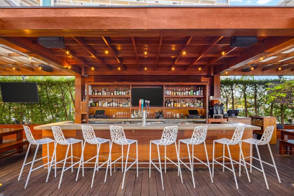 amerika hawaii the modern vacation club bar