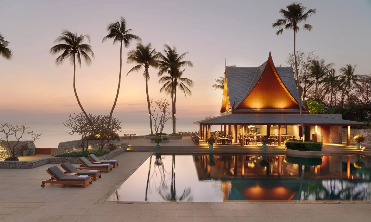 Thailand-Hua-Hin-Chiva-Som-Zwembad-Taste-of-Siam-Zonsopkomst