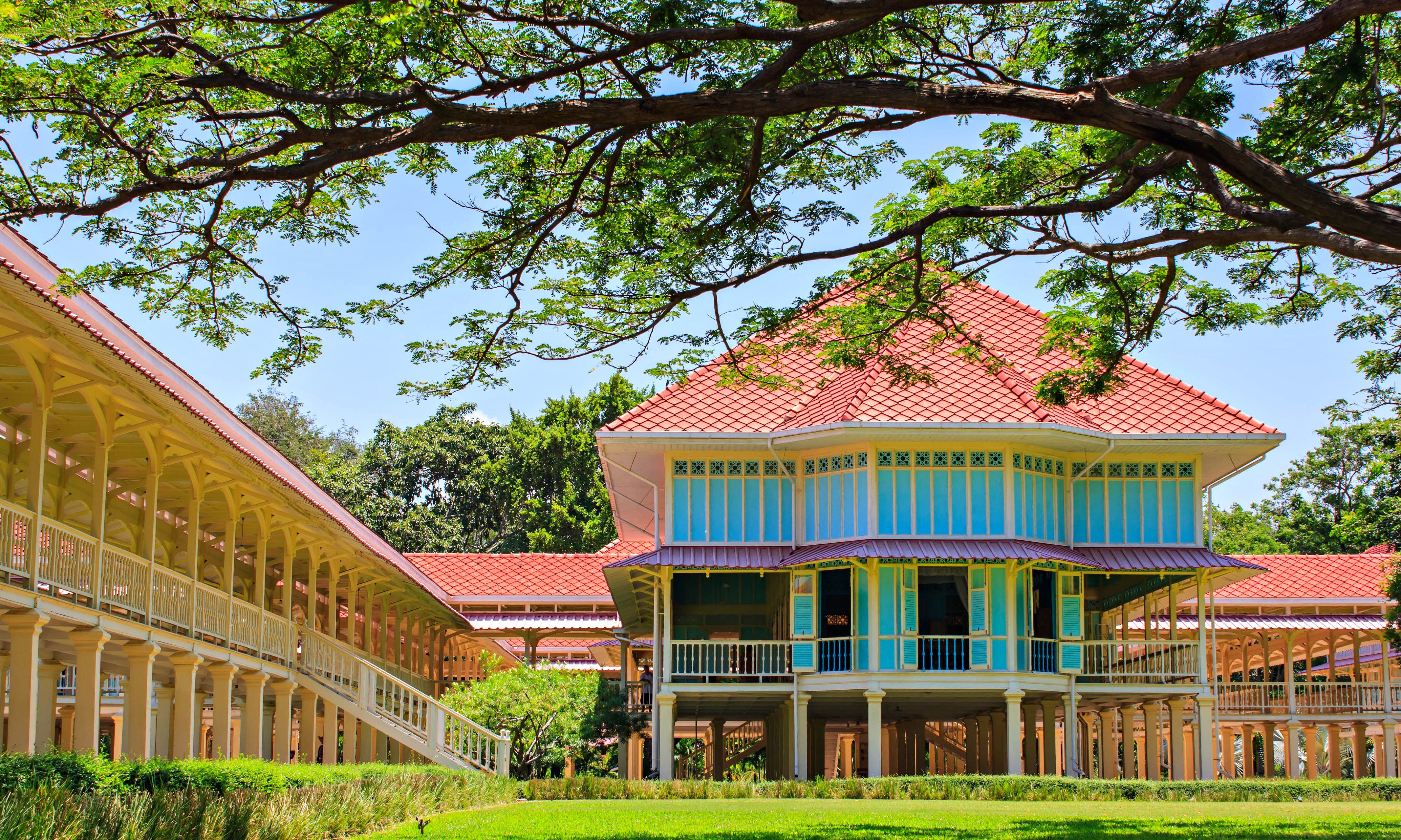 Thailand-regio-Hua-Hin-Maruekhathaiyawan-Palace-zomerpaleis MARUEKHATHAIYAWAN PALACE