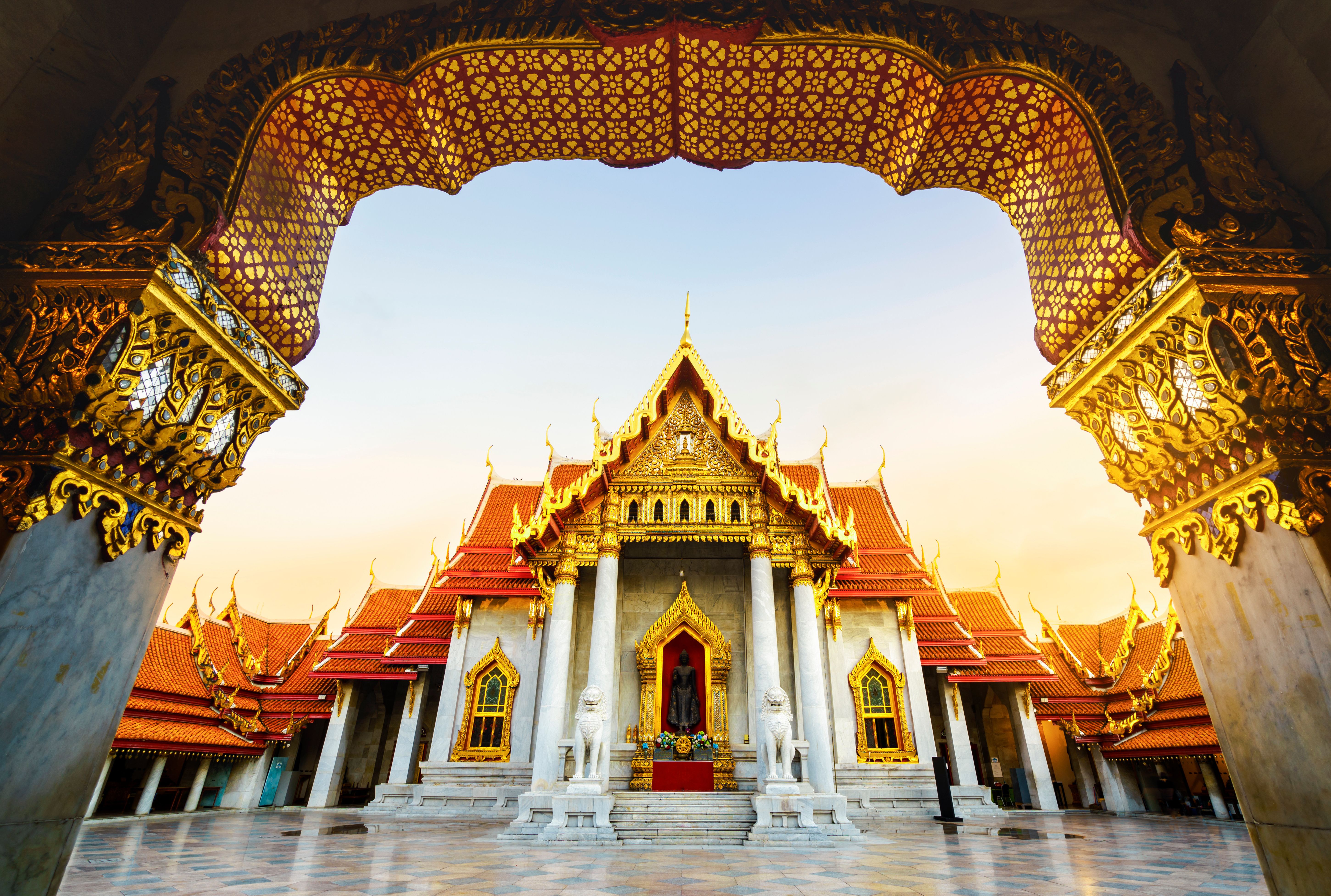 Thailand-Bangkok-Wat-Benchamabopitr-marmeren-tempel