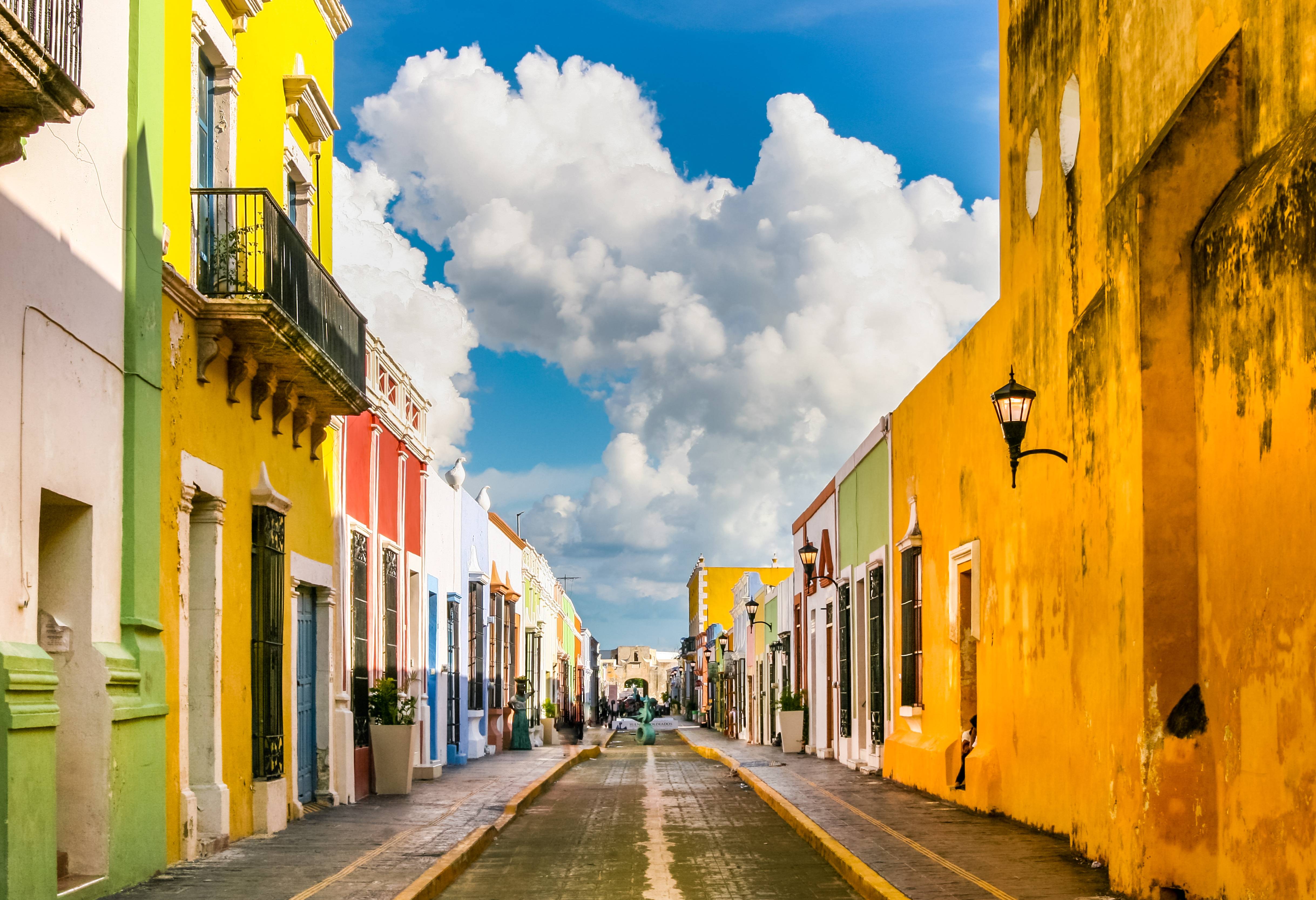 Kleurrijke straatjes van Campeche op Yucatan in Mexico