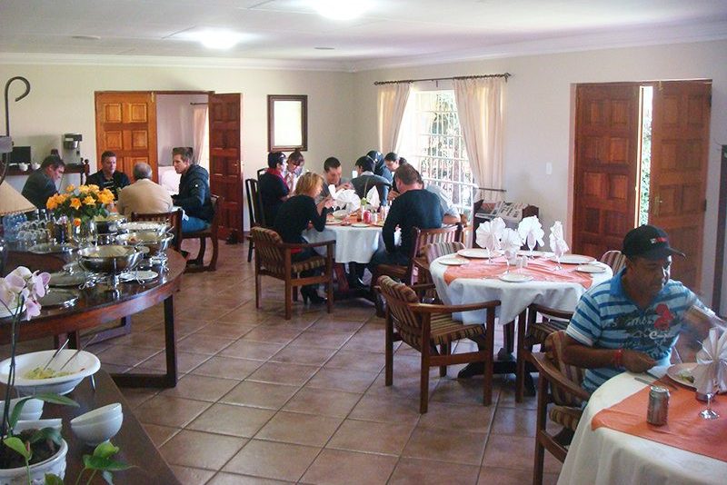 zuid-afrika-johannesburg-avant-garde-lodge-koud-ontbijt-ruimte