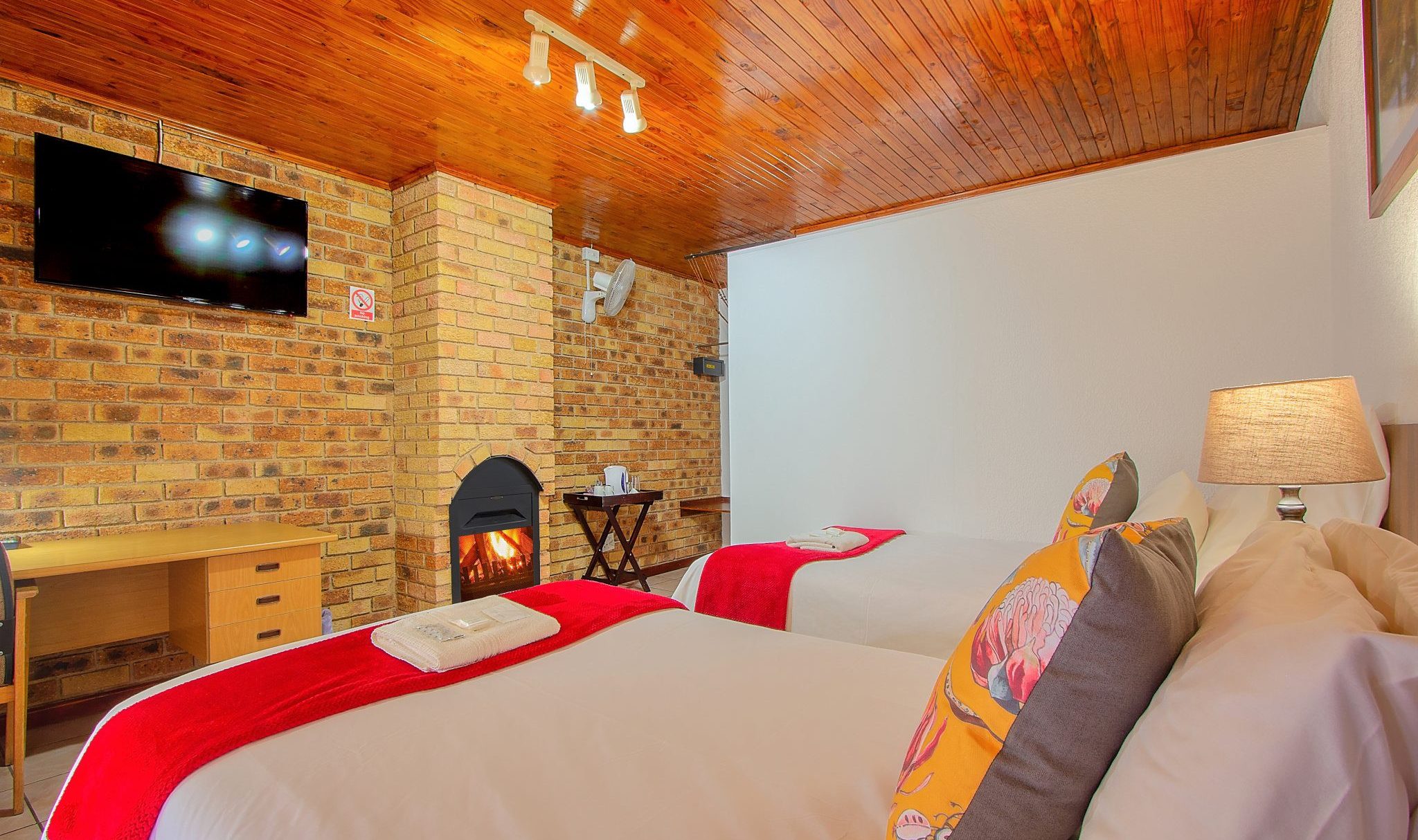 zuid-afrika-johannesburg-airport-game-lodge-standaardkamer-2