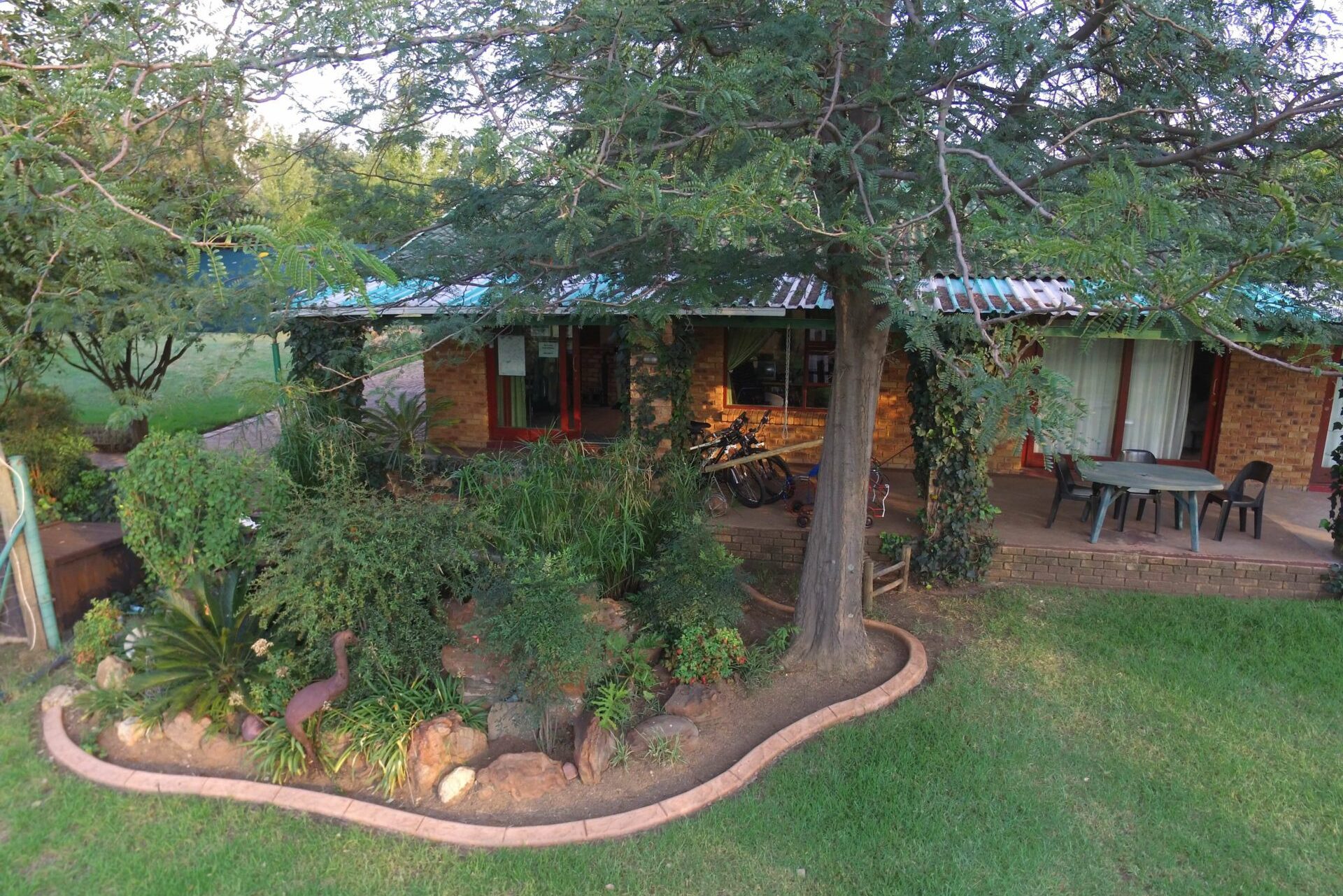 zuid-afrika-johannesburg-airport-game-lodge-receptie