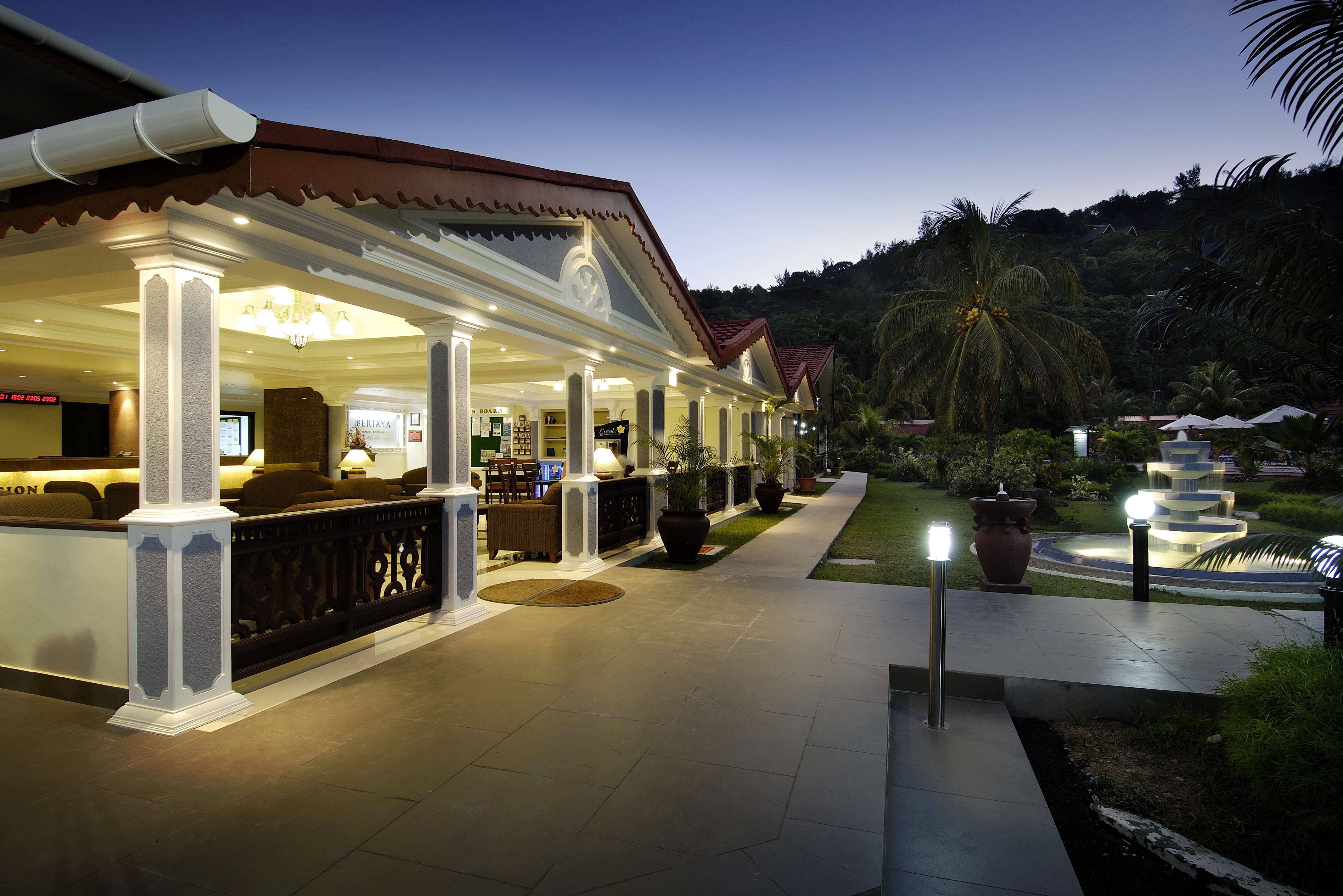 Praslin Seychelles Berjaya Praslin Resort Lobby