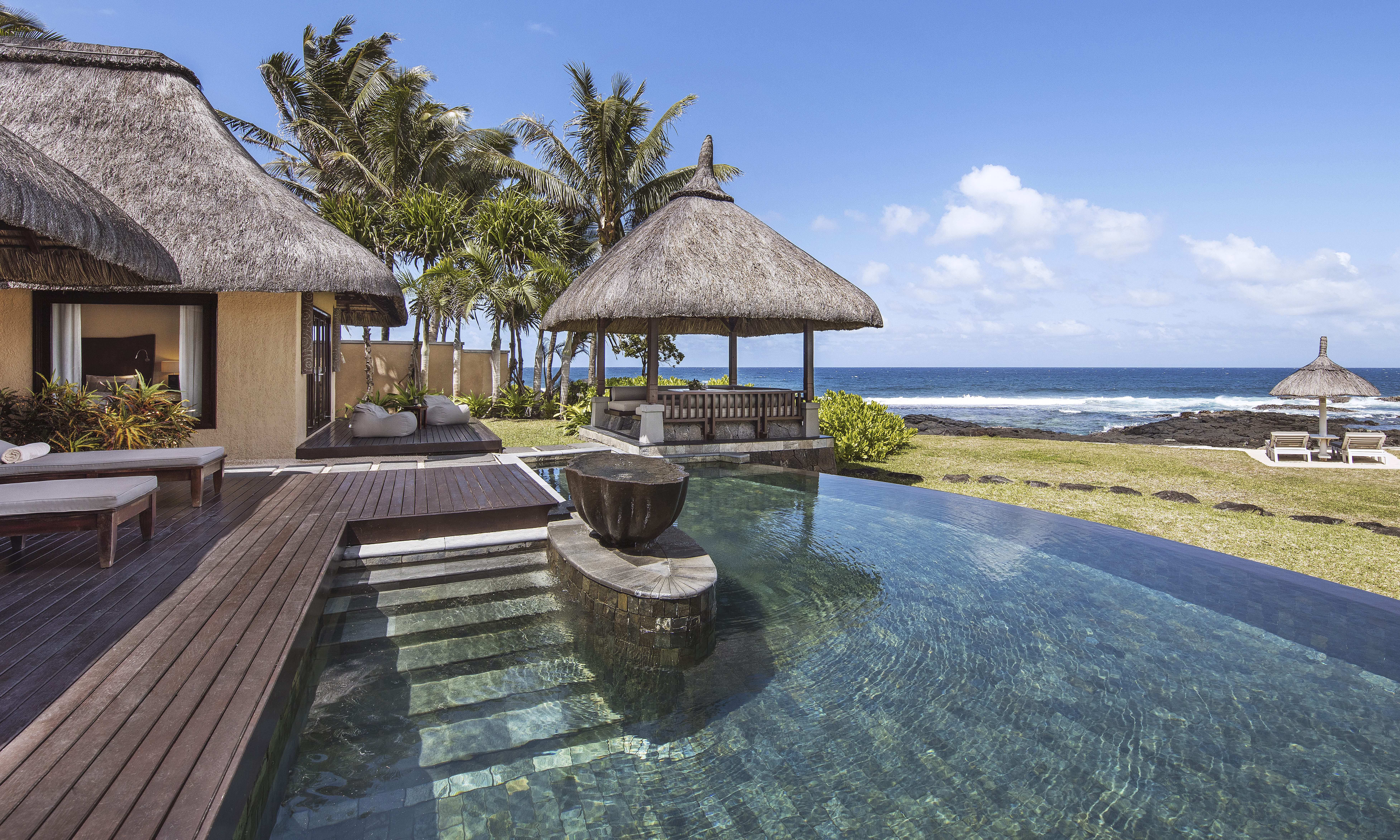 Shanti Maurice Resort & Spa