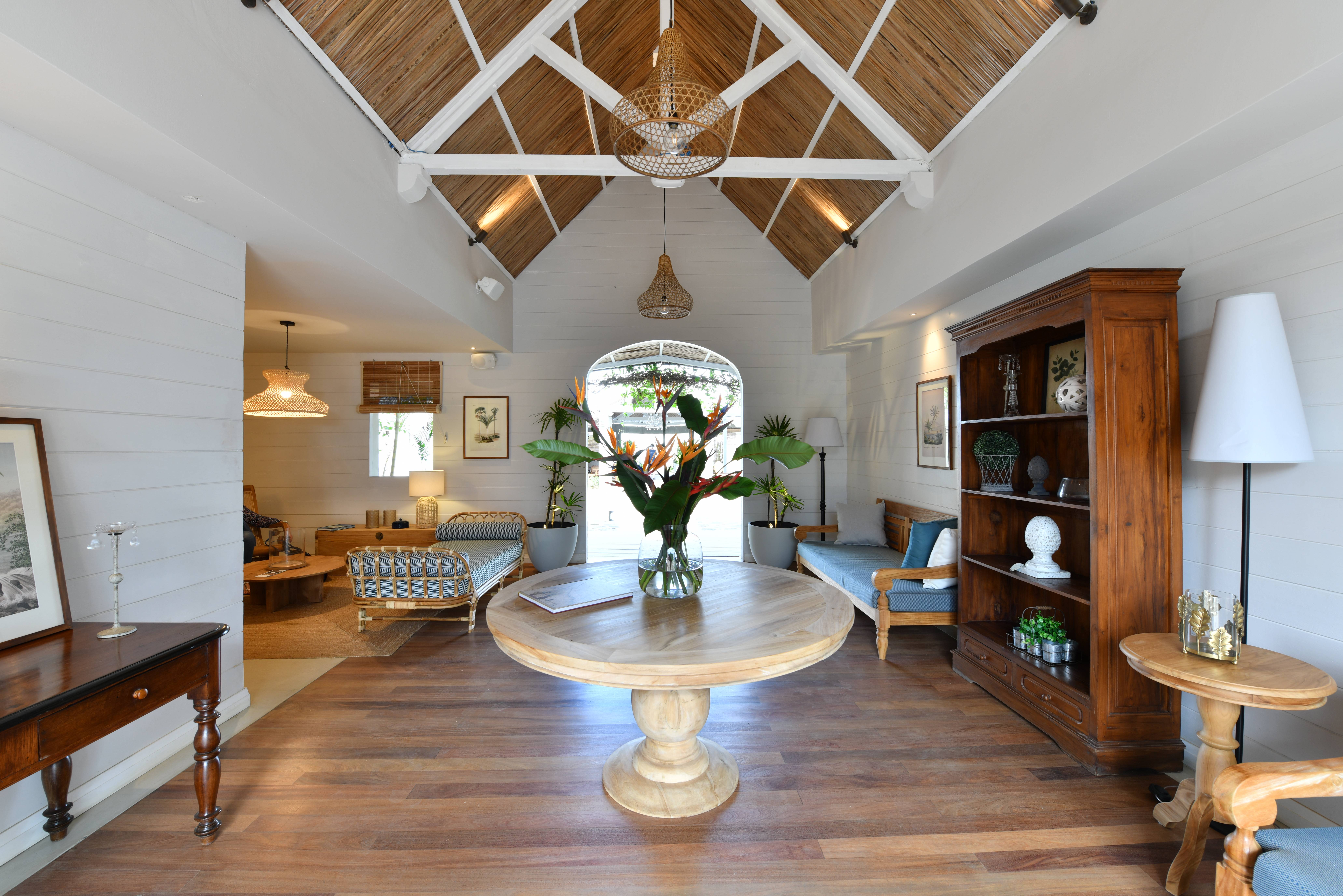 mauitius-veranda-grand-baie-hotel-and-spa-reception