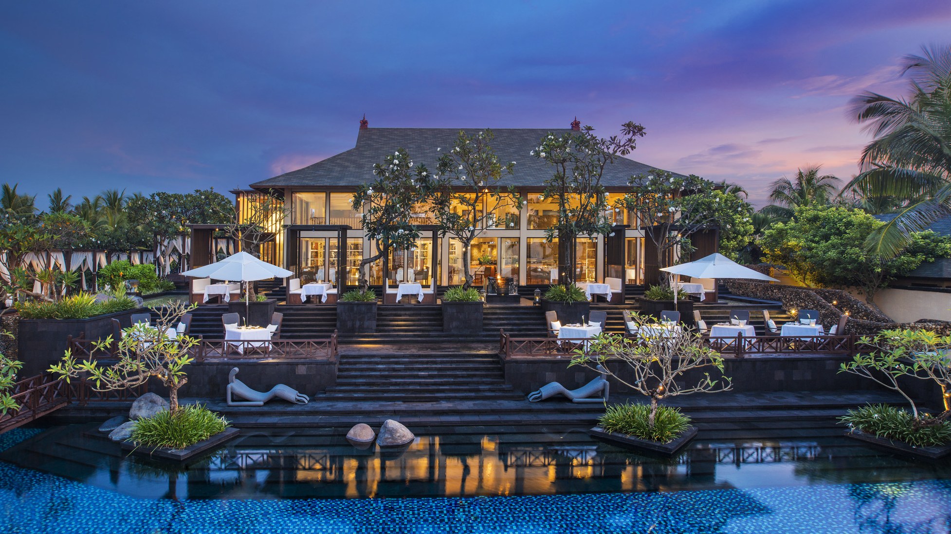 Indonesie-Bali-Nusa-Dua-St. Regis Resort Bali Kayuputi buiten