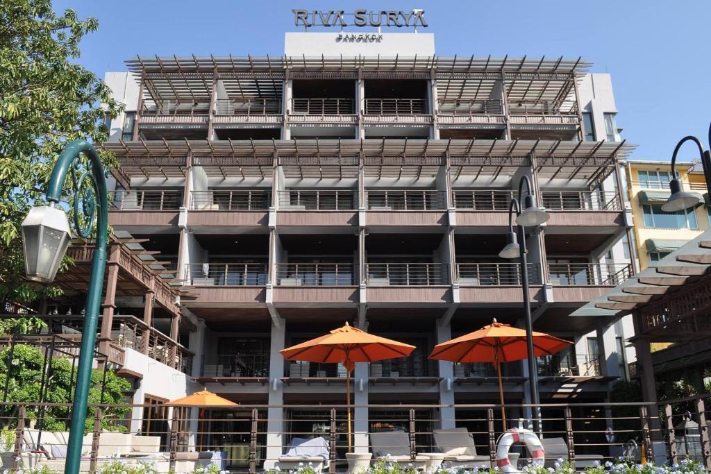 Thailand-Bangkok-Riva-Surya-Bangkok-buitenkant-2