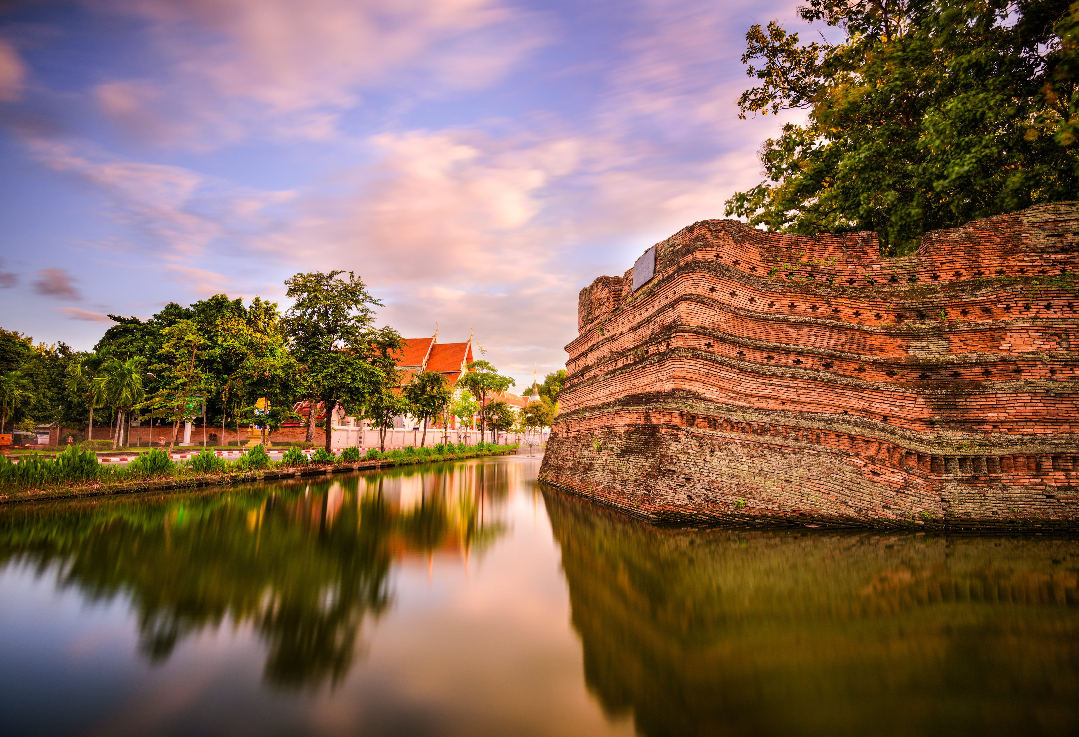 Stadsmuren om de Oude Stad van Chiang Mai