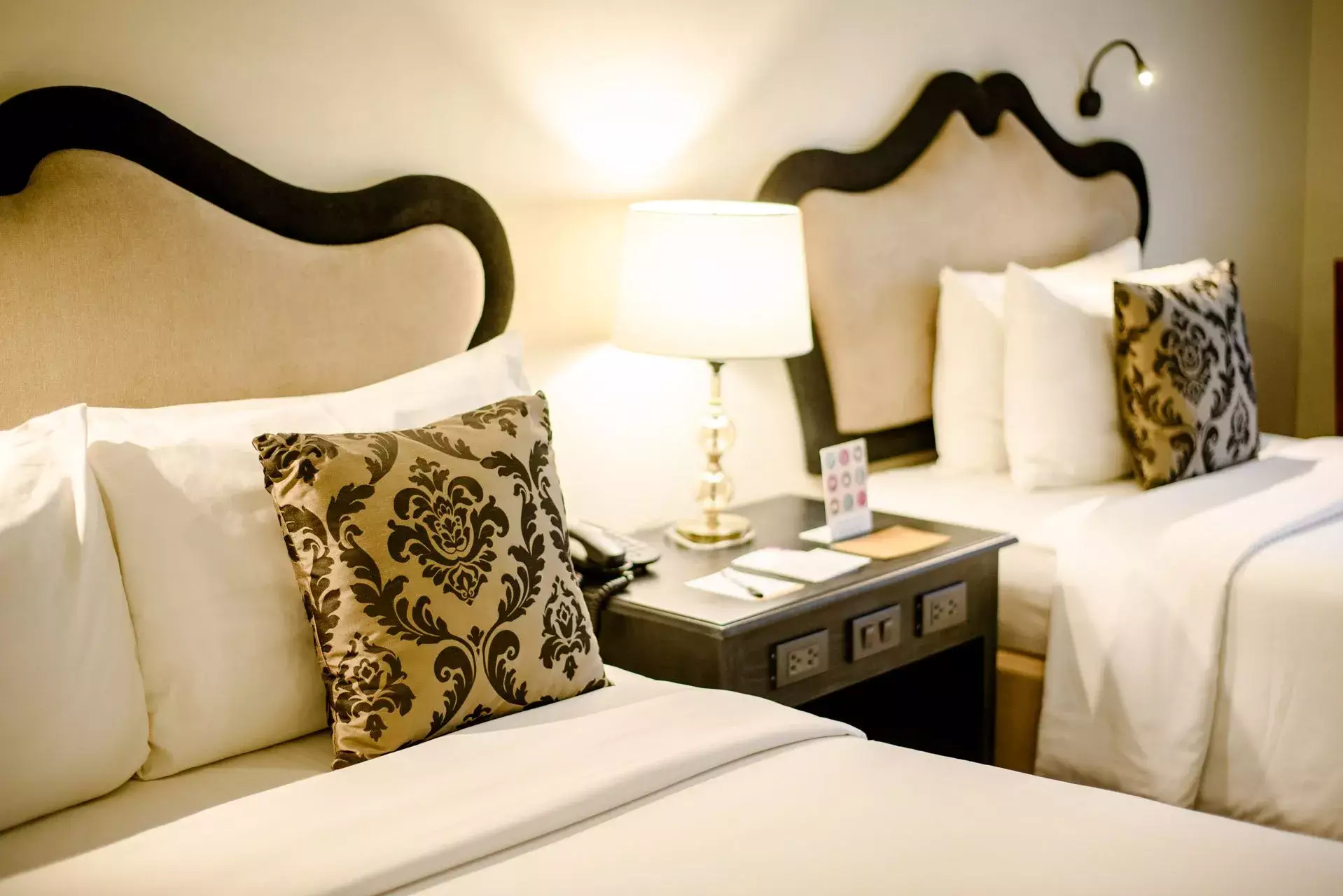 Filipijnen Cebu City Montebello Villa Hotel Kamer Details