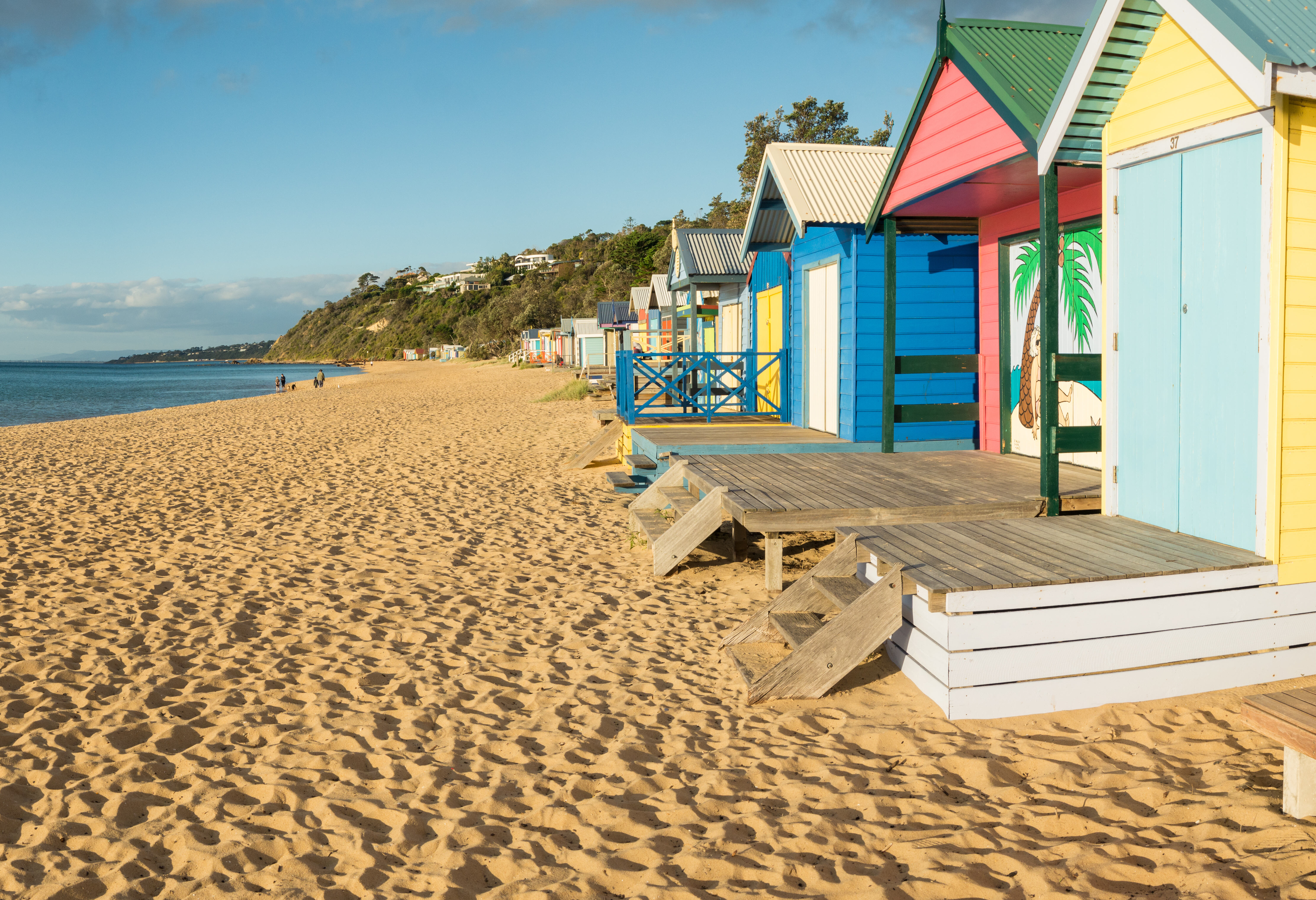 Kleurrijke strandhuisjes op Mornington Peninsula in Australie