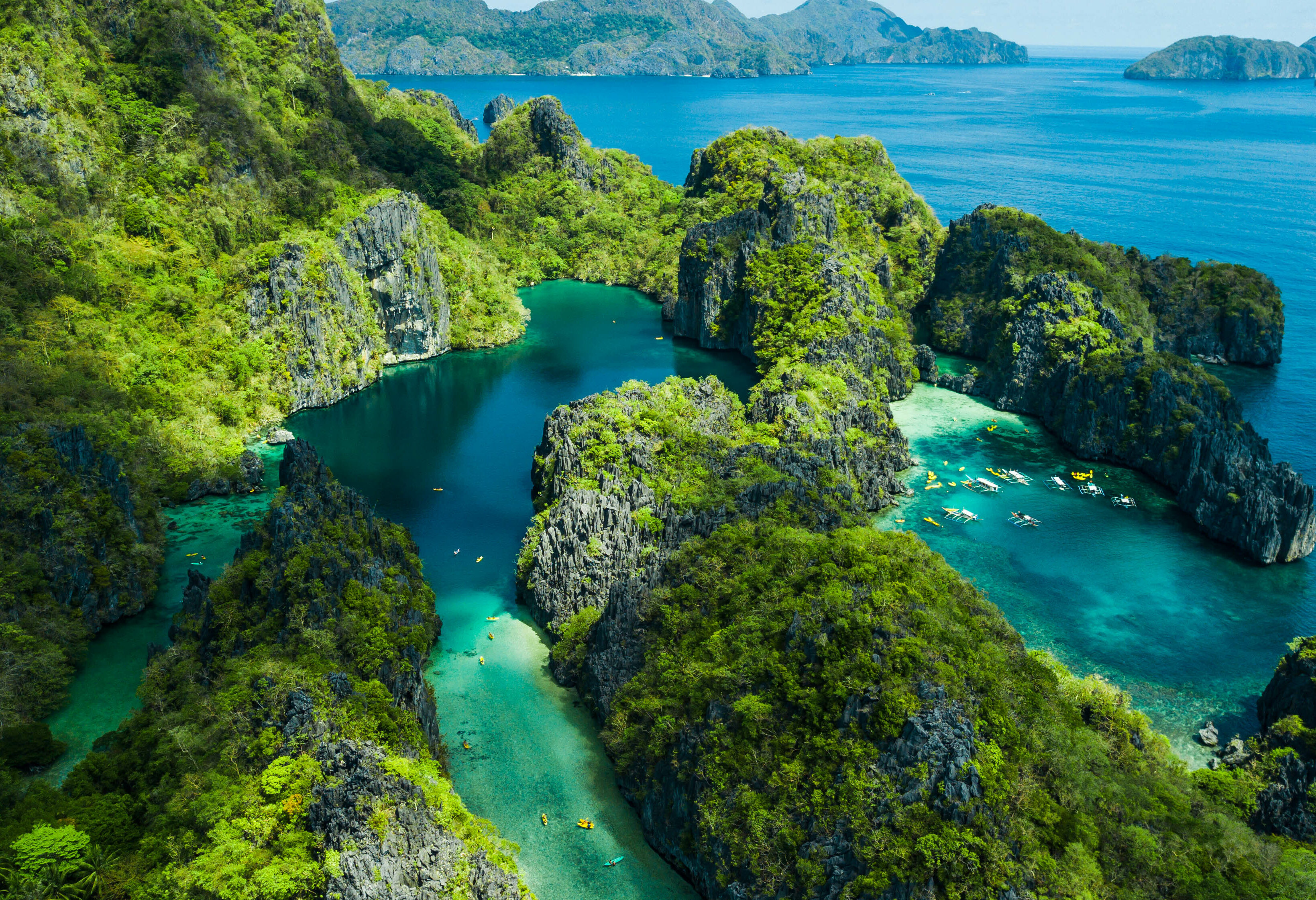 Kliffen en lagunes van El Nido