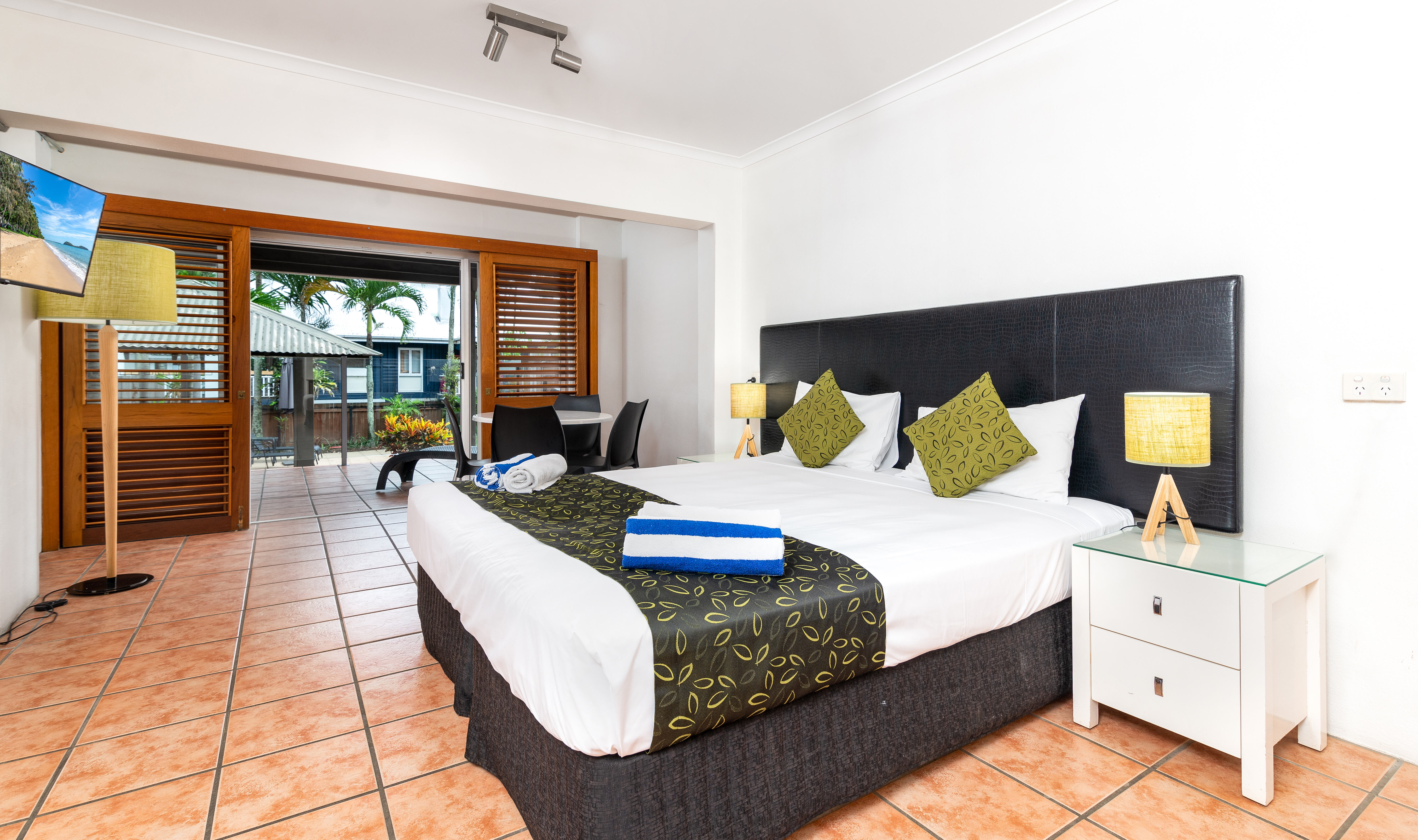 Australie Palm Cove Paradise on the Beach Pool View Studio