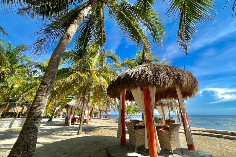 Strand van Coco Grove op Siquijor