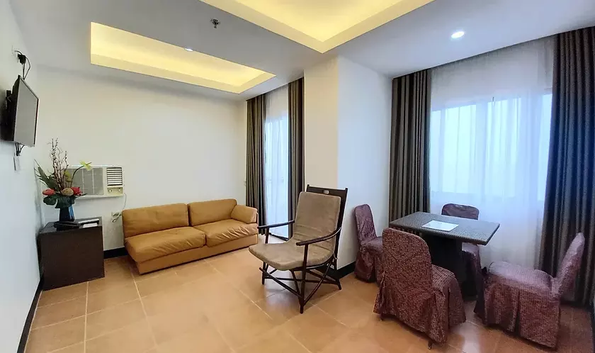 Filipijnen Cebu Mactan Palmbeach Resort Familie Kamer