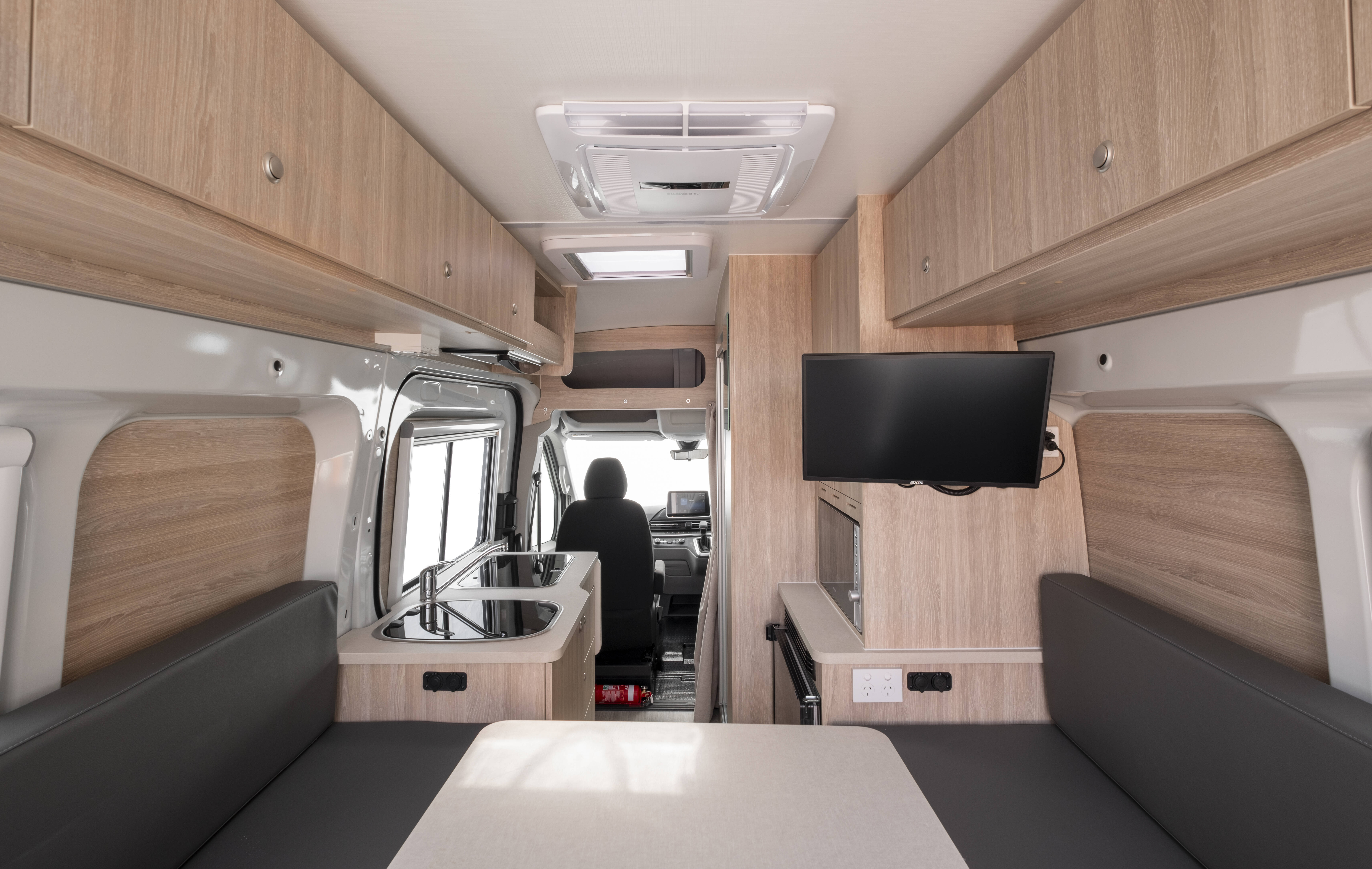 Australië-Britz-Trailblazer-camper-model-4