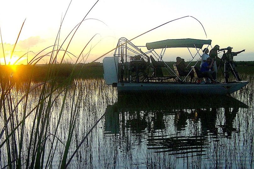 Belize Lamanai Outpost Lodge Airboot
