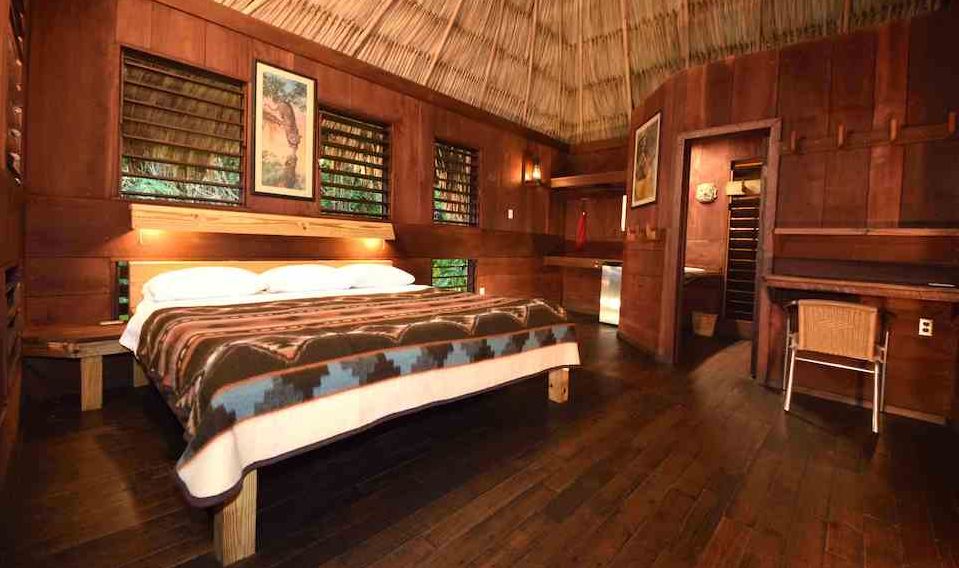 Belize Lamanai Outpost Lodge Lagoon View Kamer
