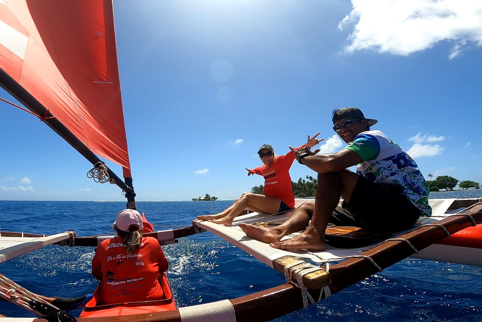 Frans Polynesie Raiatea Private Sailing Outrigger Kano