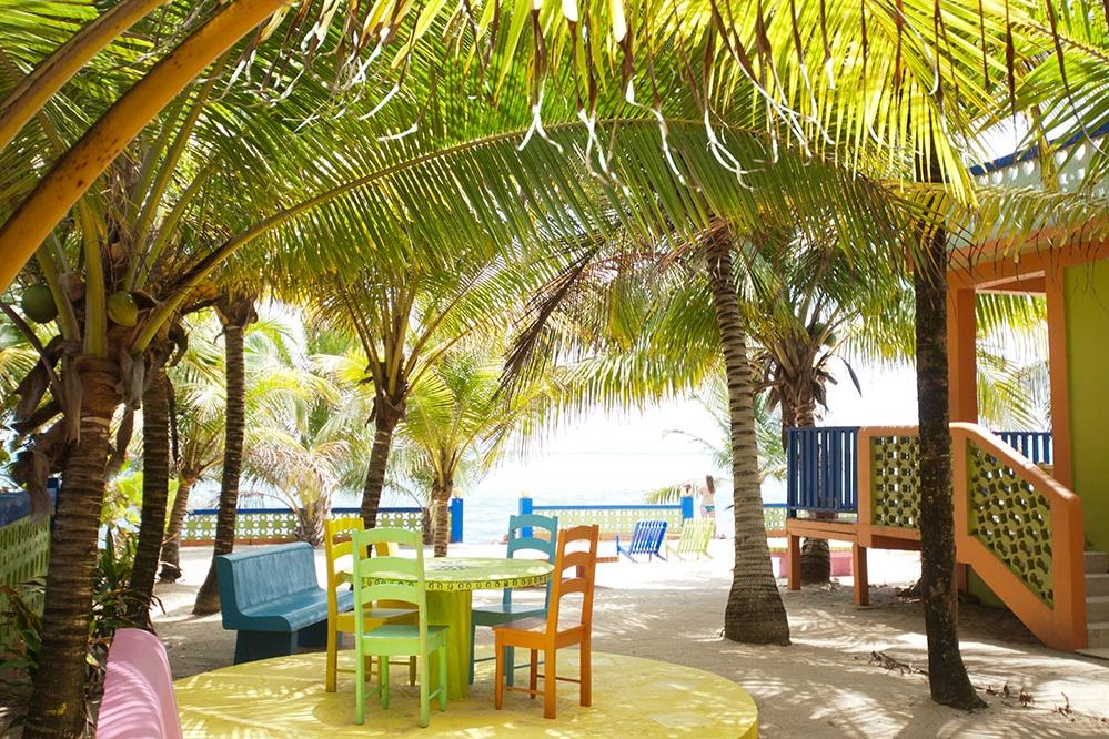Belize Hopkins Coconut Row Boutique Hotel & Resort Tuin