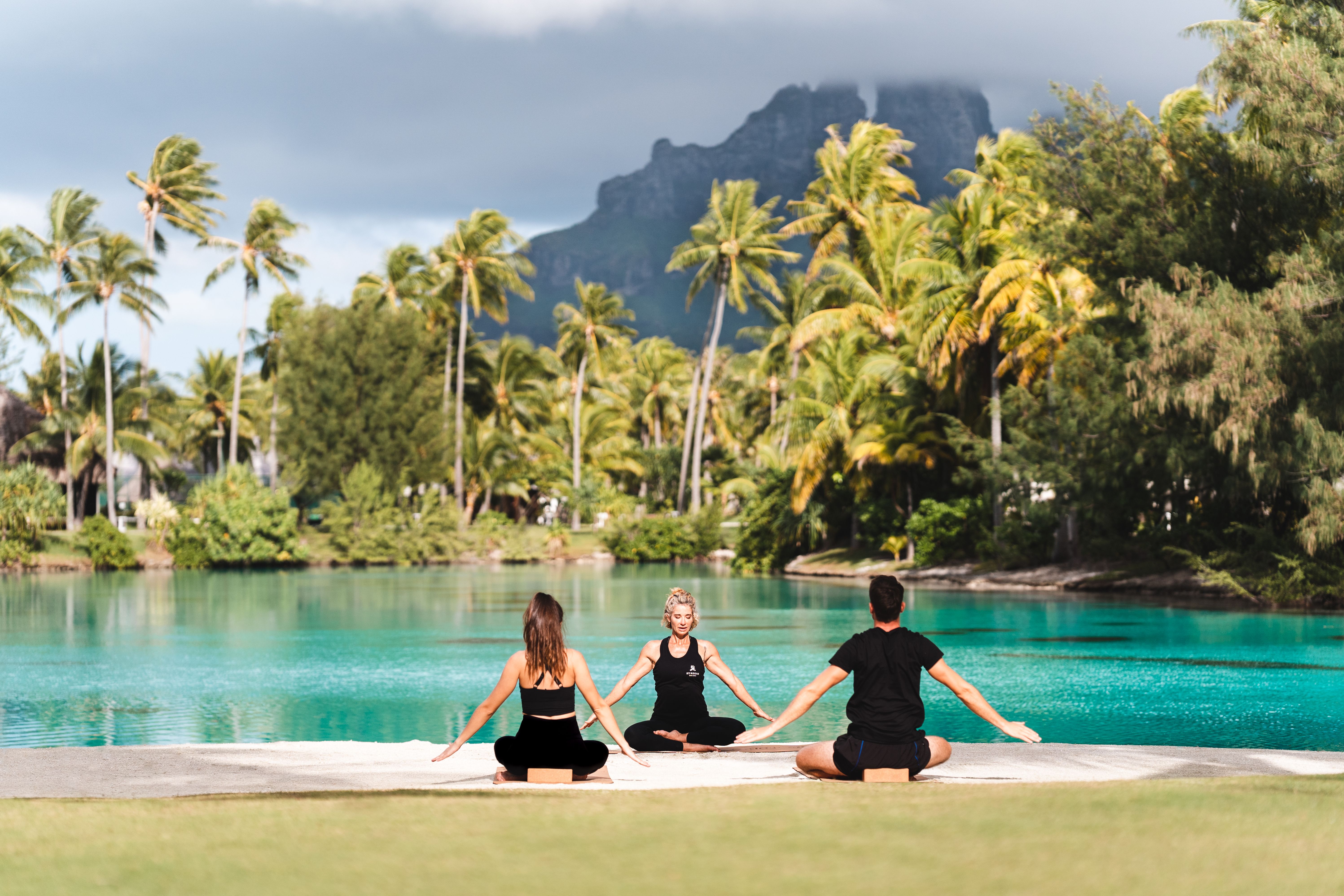 Frans-Polynesie Bora Bora St Regis Bora Bora Resort Yoga