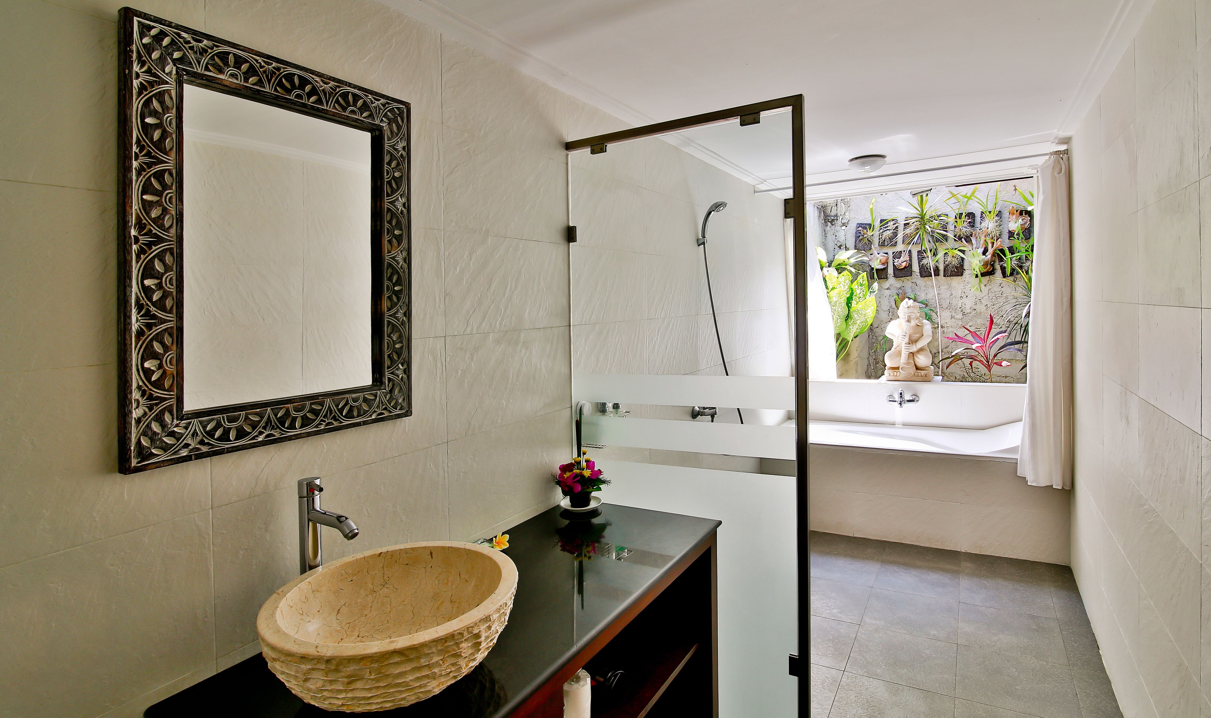 Badkamer Two Bedroom Villa