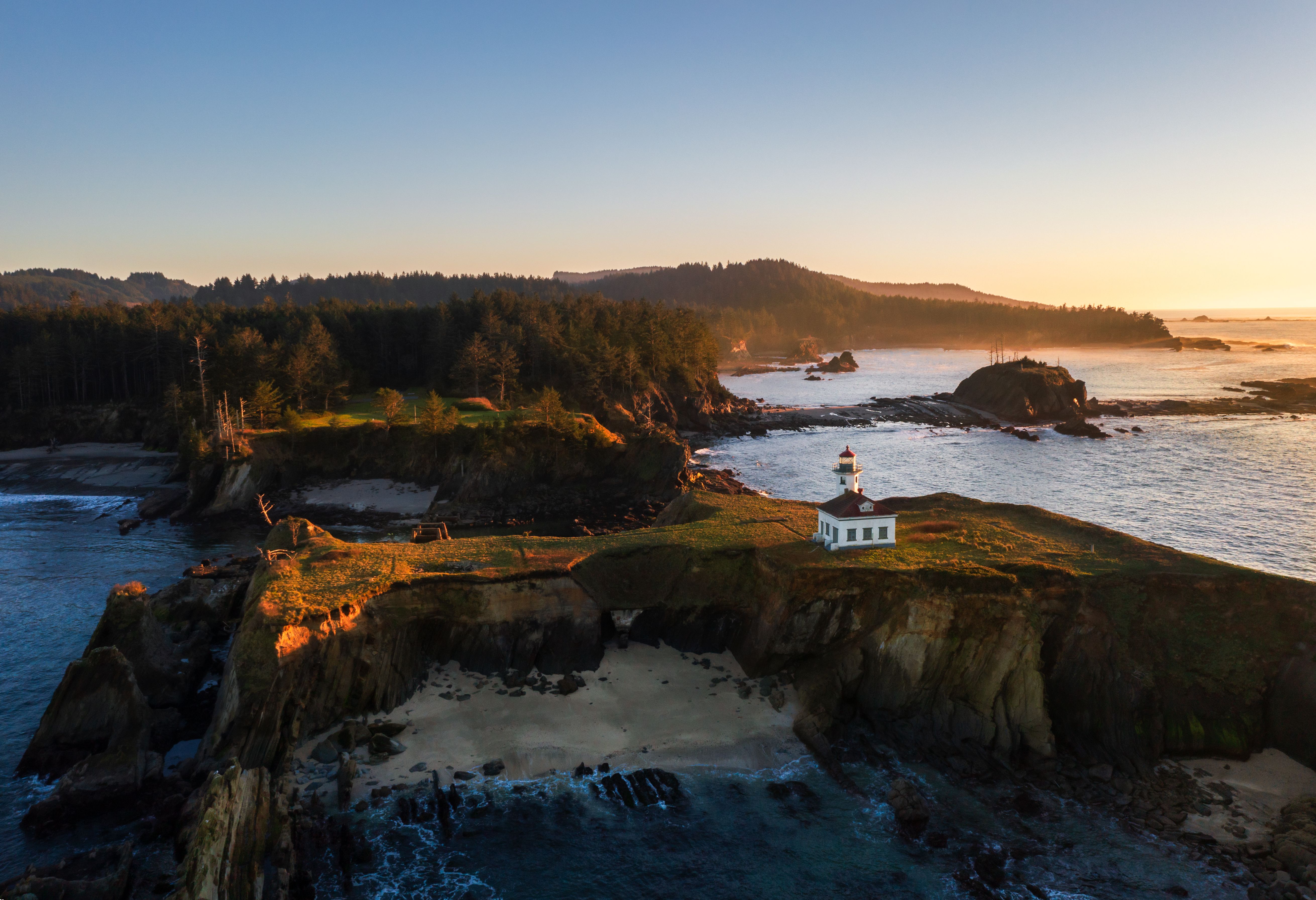 Amerika Oregon Kust met vuurtoren Cape Arago State Park