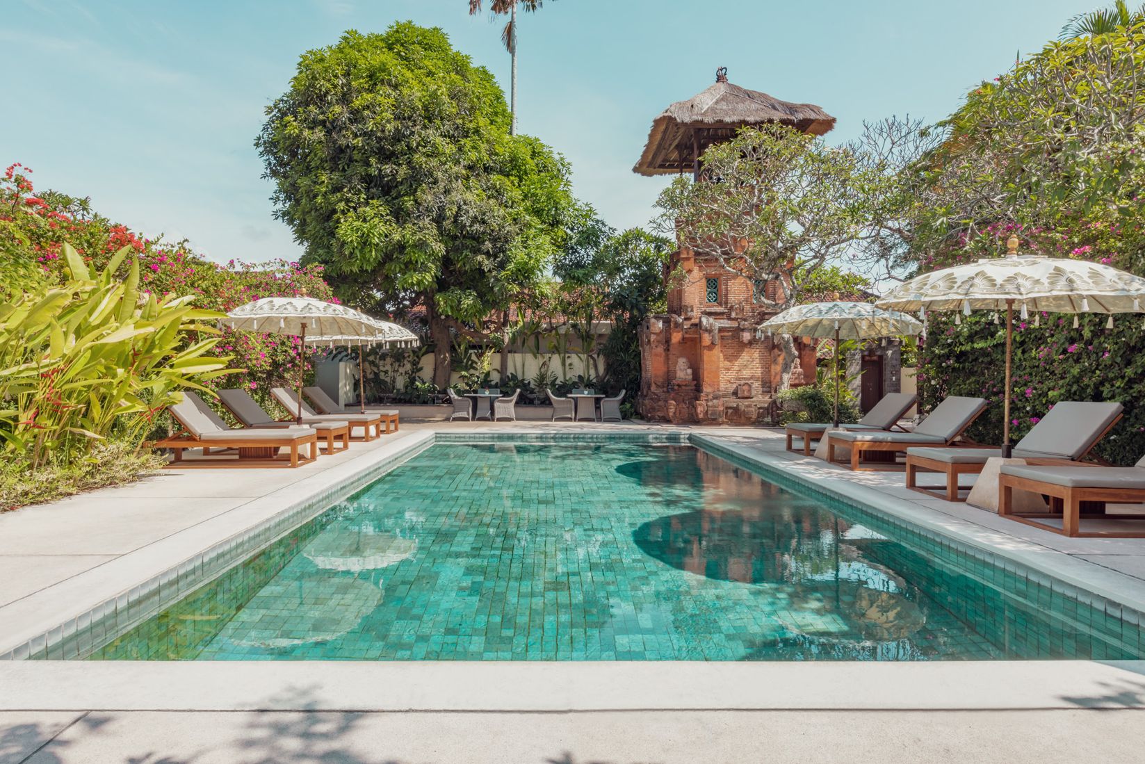 Zwembad van The Pavilions Bali in Sanur op Bali