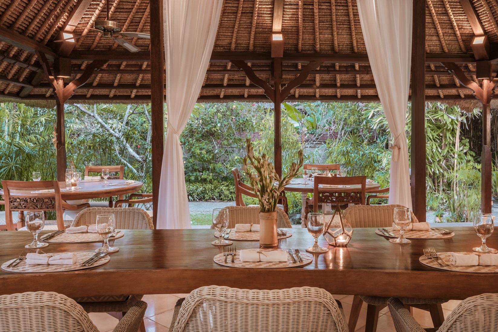 Jahe Restaurant in The Pavilions Bali in Sanur op Bali