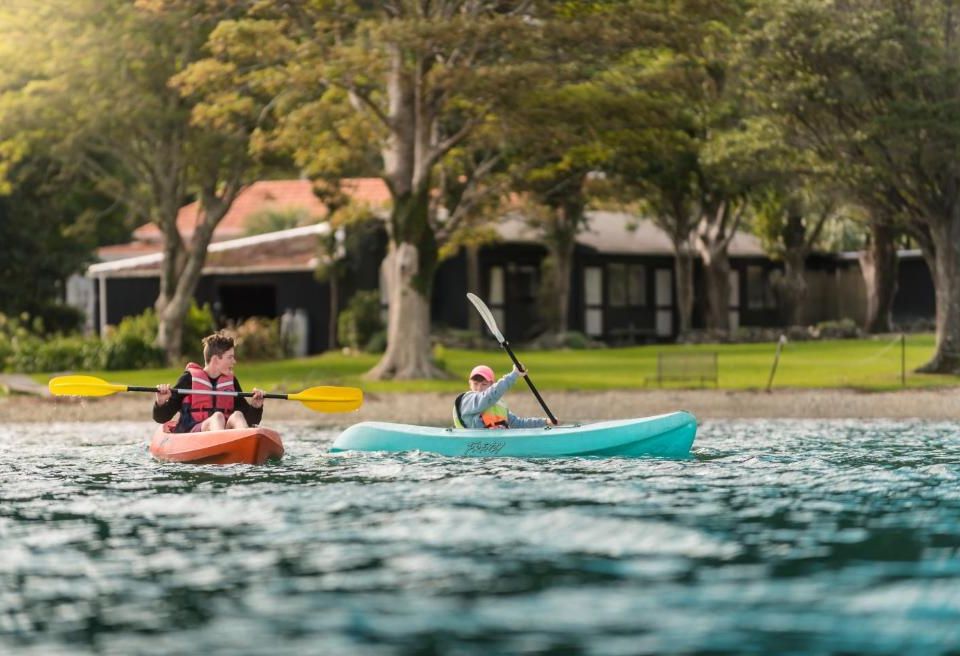 Kajakken bij Furneaux Lodge in Marlborough
