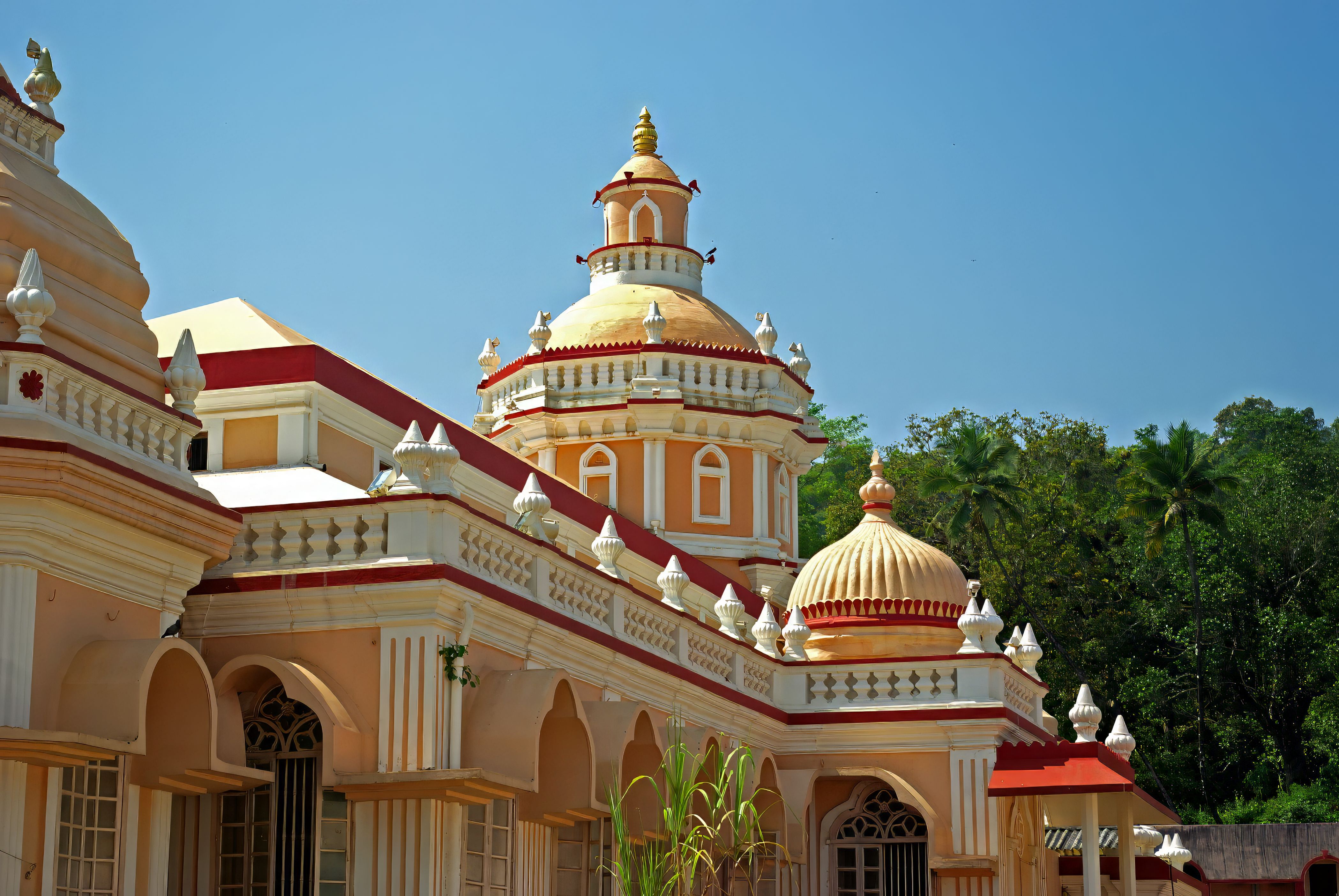 India-Goa-Priol-Mardol-Shri-Mangesh-Manguesh-tempel