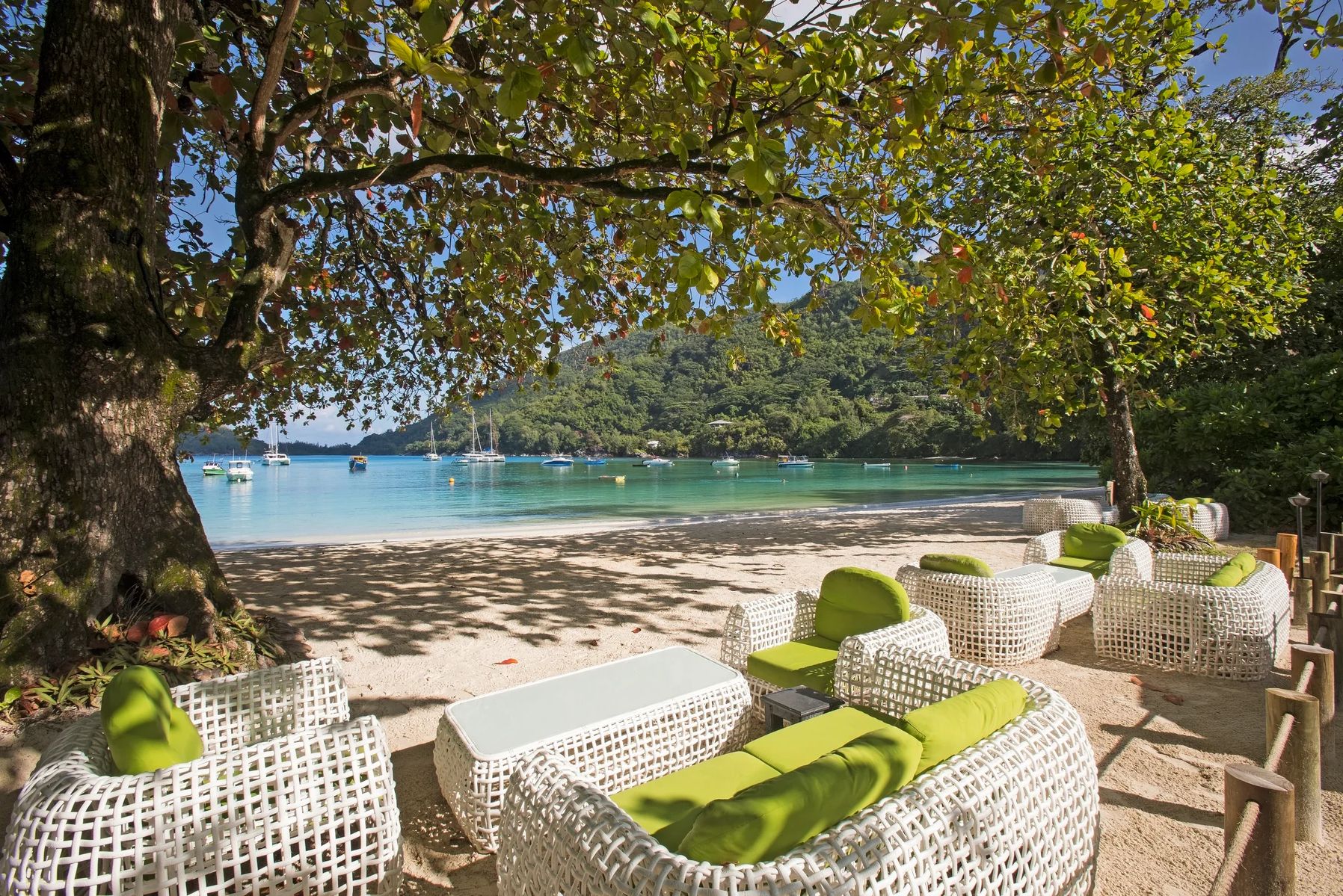 Seychellen Mahe Constance Ephelia Resort Strand