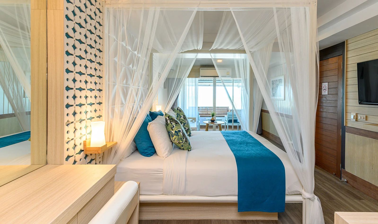 Thailand Tha Mai Maldives Beach Resort Superior Sea View Kamer Balcony