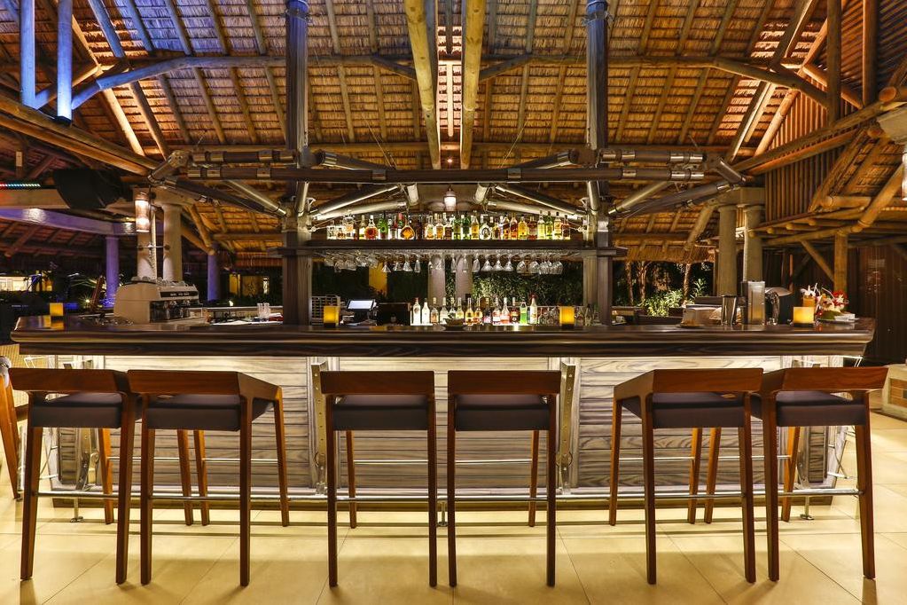 mauritius sands suites resort bar