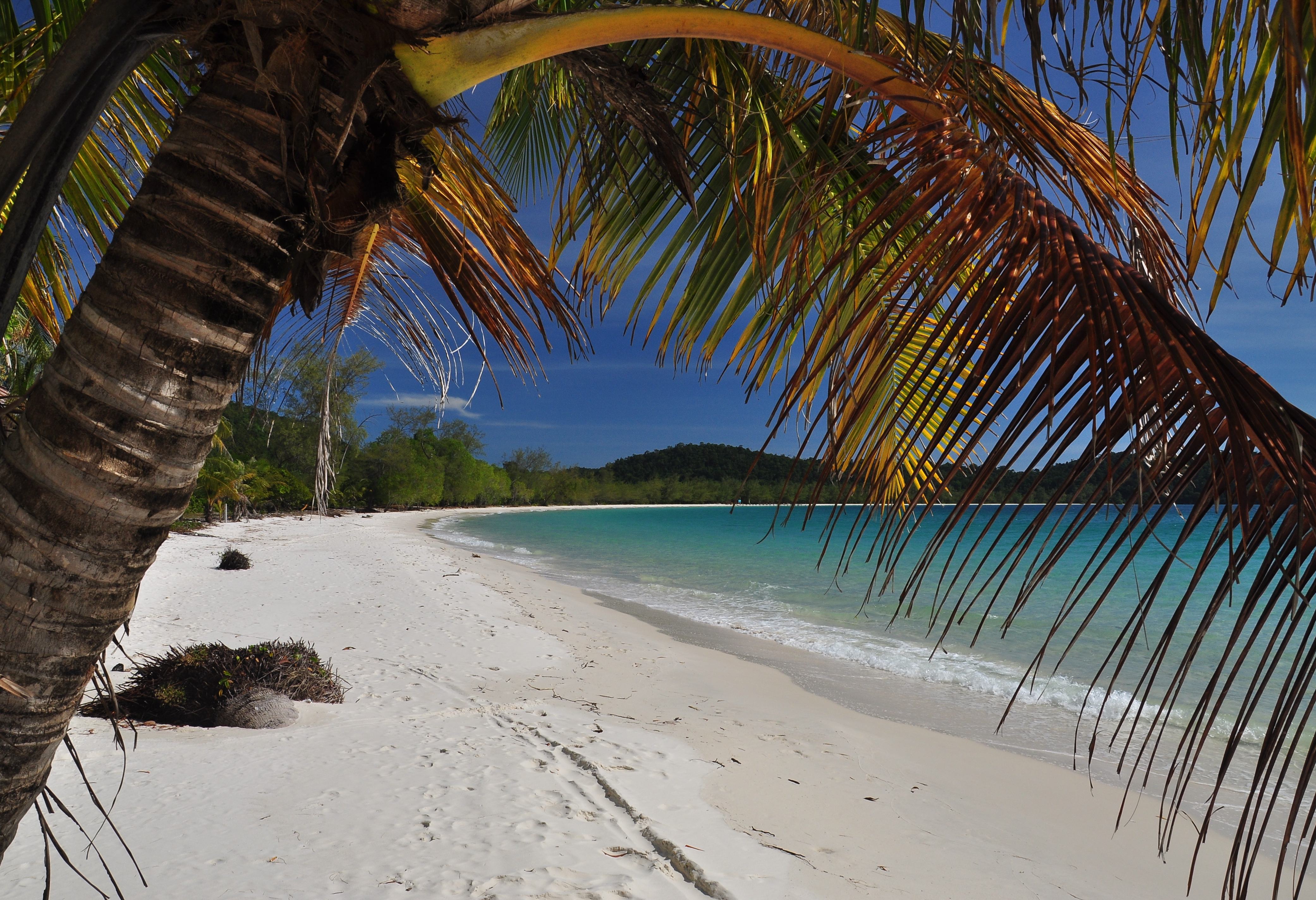 Strand van het eiland Koh Rong in Cambodja