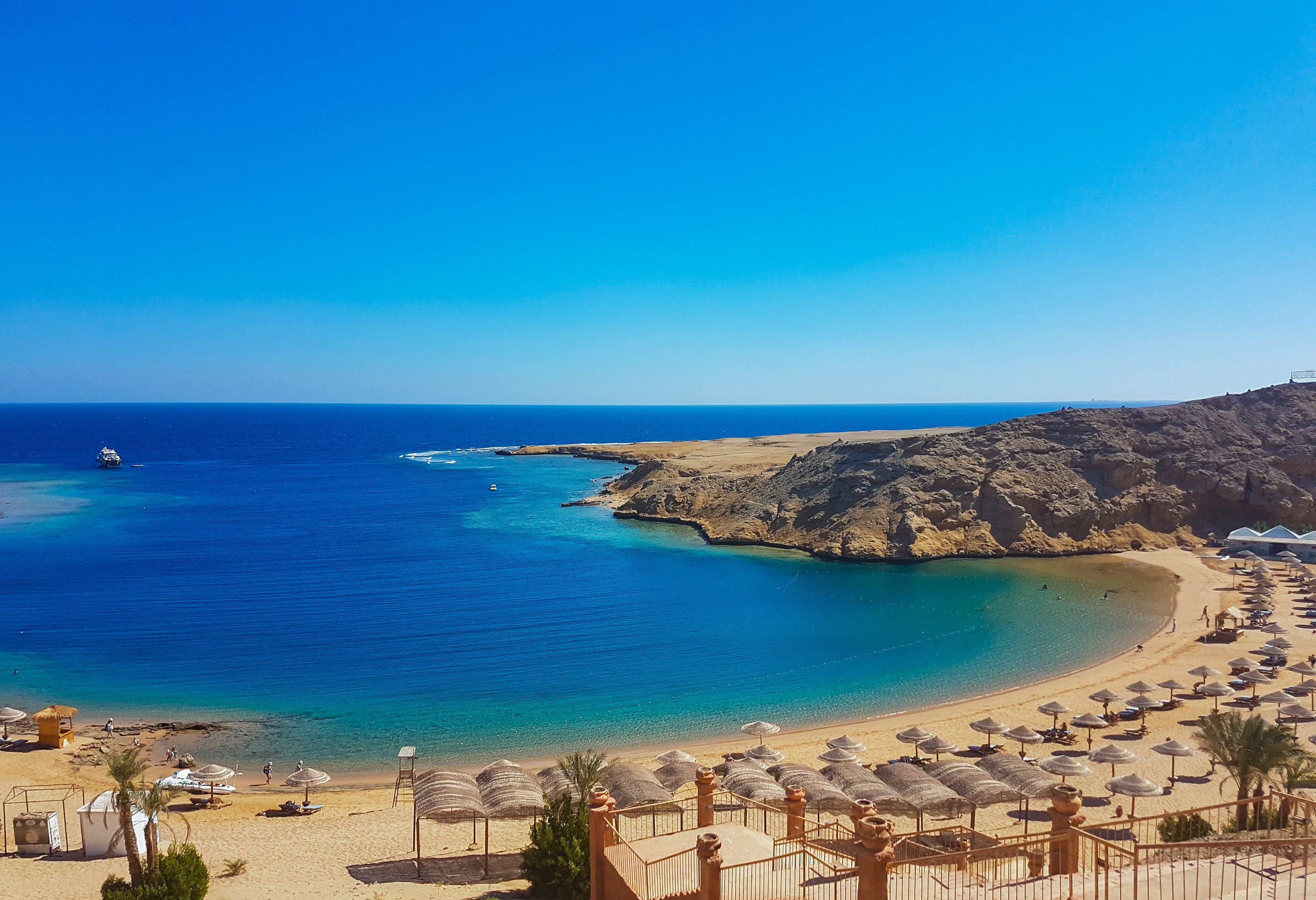 egypte-hurghada-uitzicht-over-de-rode-zee