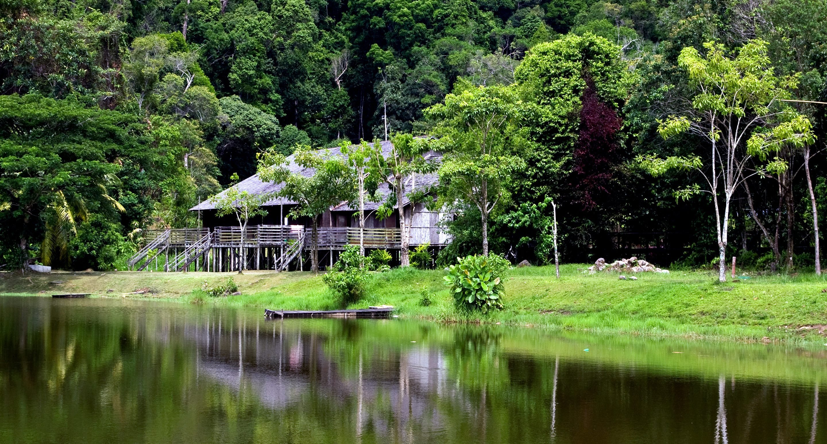 Sarawak longhouse iban stam borneo maleisie