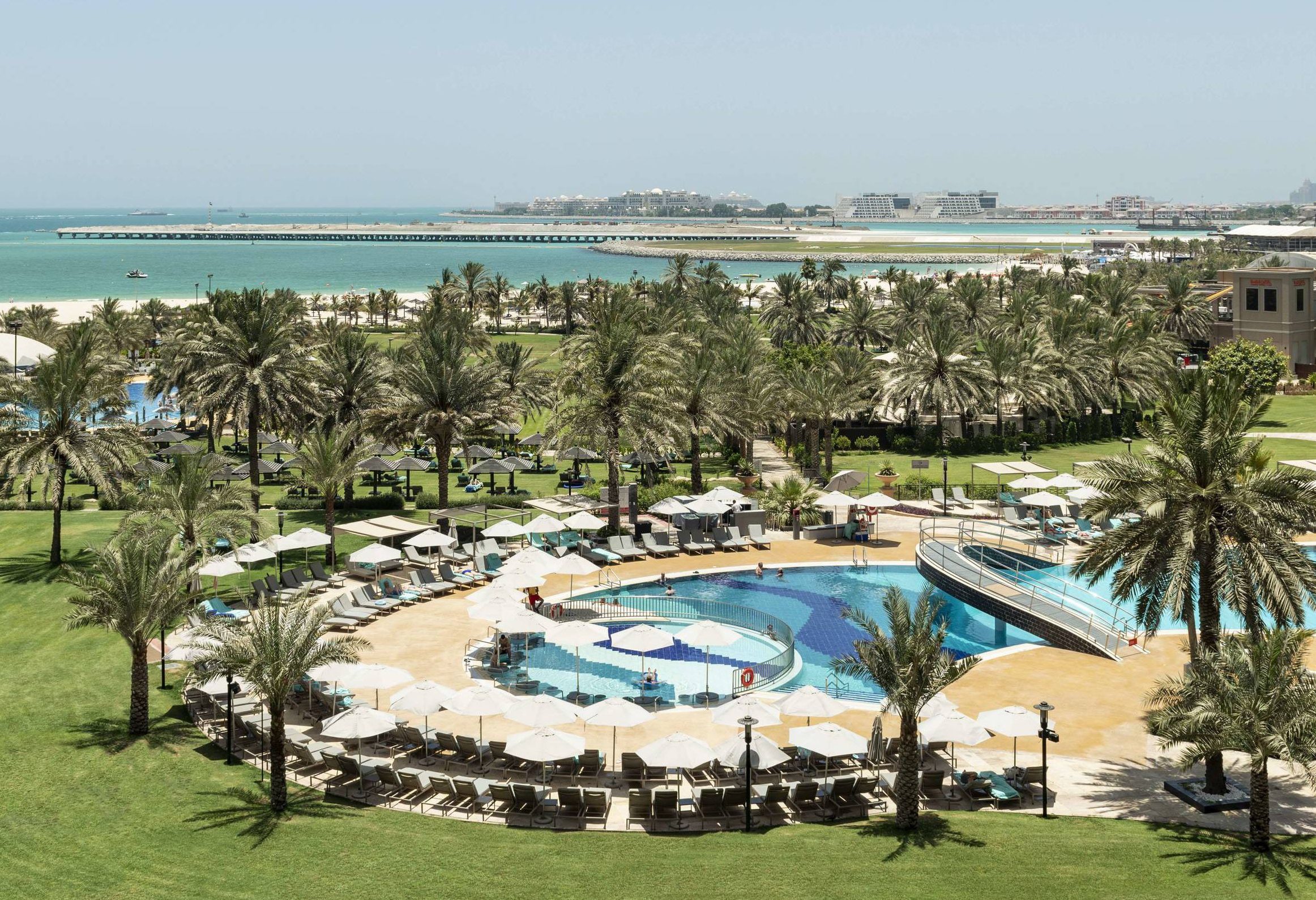 Zwembad van Le Royal Meridien Beach Resort in Dubai