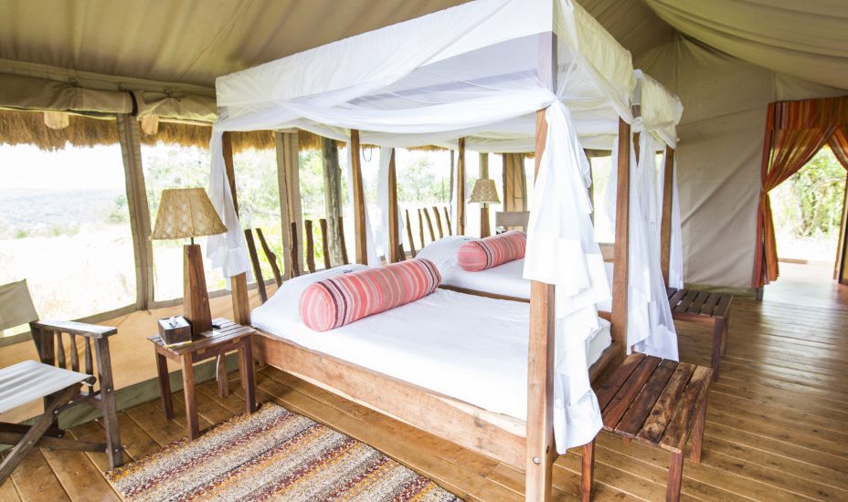 Safari tent Mihingo Lodge in Uganda