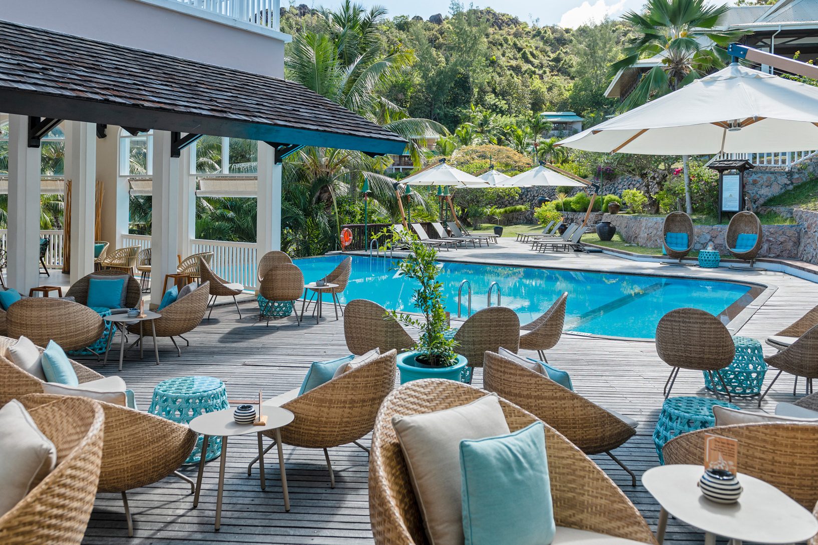 Zwembad van het Hotel L'Archipel op Praslin in de Seychellen