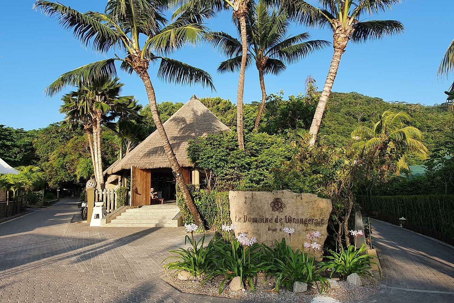 Seychellen La Digue La domaine de L'Orangeraie Entree